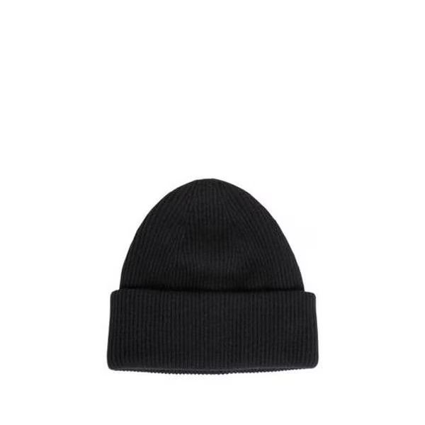 Fendi o1s1wg111224 Size: OS / Beanie (Hat / Cap) in Black Size ONE SIZE - 2 Thumbnail