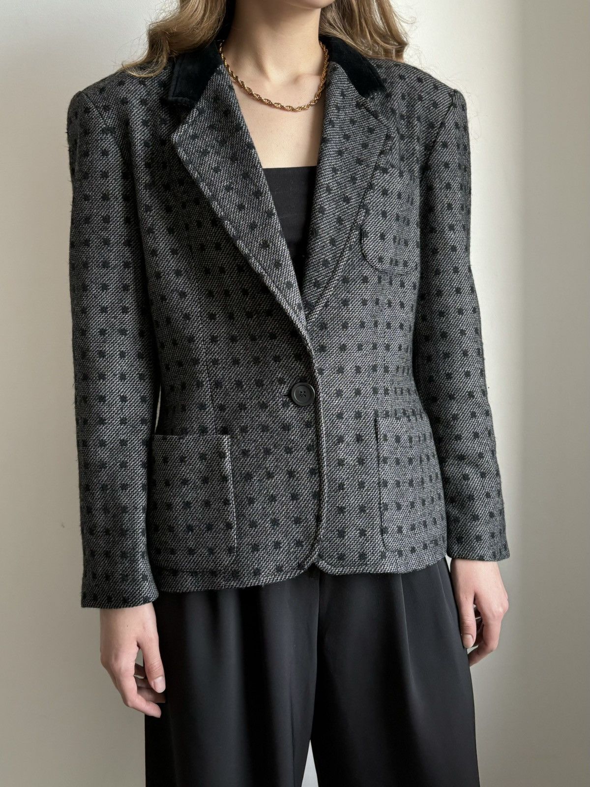 Escada × Vintage ESCADA 80s MARGARETHA LEY POLKA DOT WOOL BLAZER VELVET 38 M Size M / US 6-8 / IT 42-44 - 4 Thumbnail