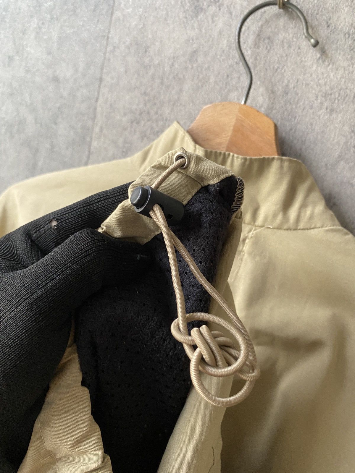 Supreme Vintage 90’s Supreme USA Made Beige Zip Up Jacket Size US XL / EU 56 / 4 - 18 Thumbnail