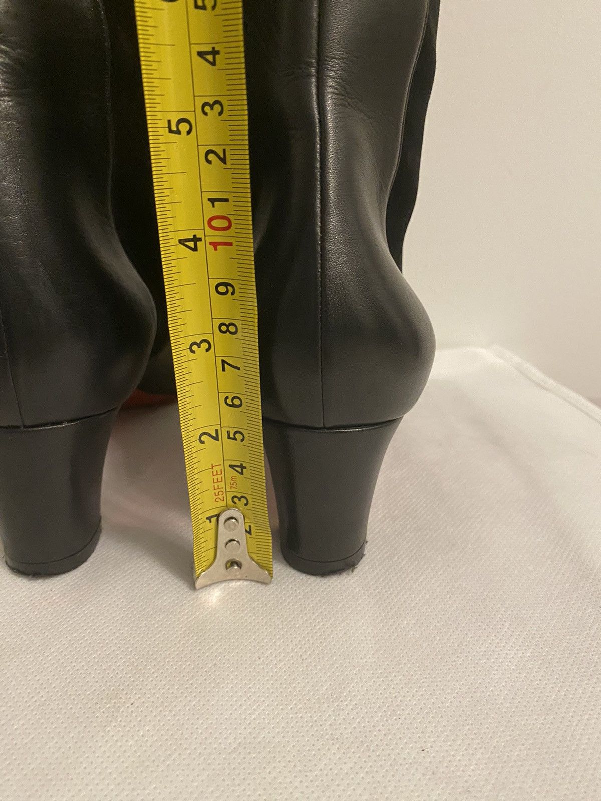 Christian Louboutin Authentic Christian Louboutin leather and suede boots Size US 8 / IT 38 - 10 Thumbnail