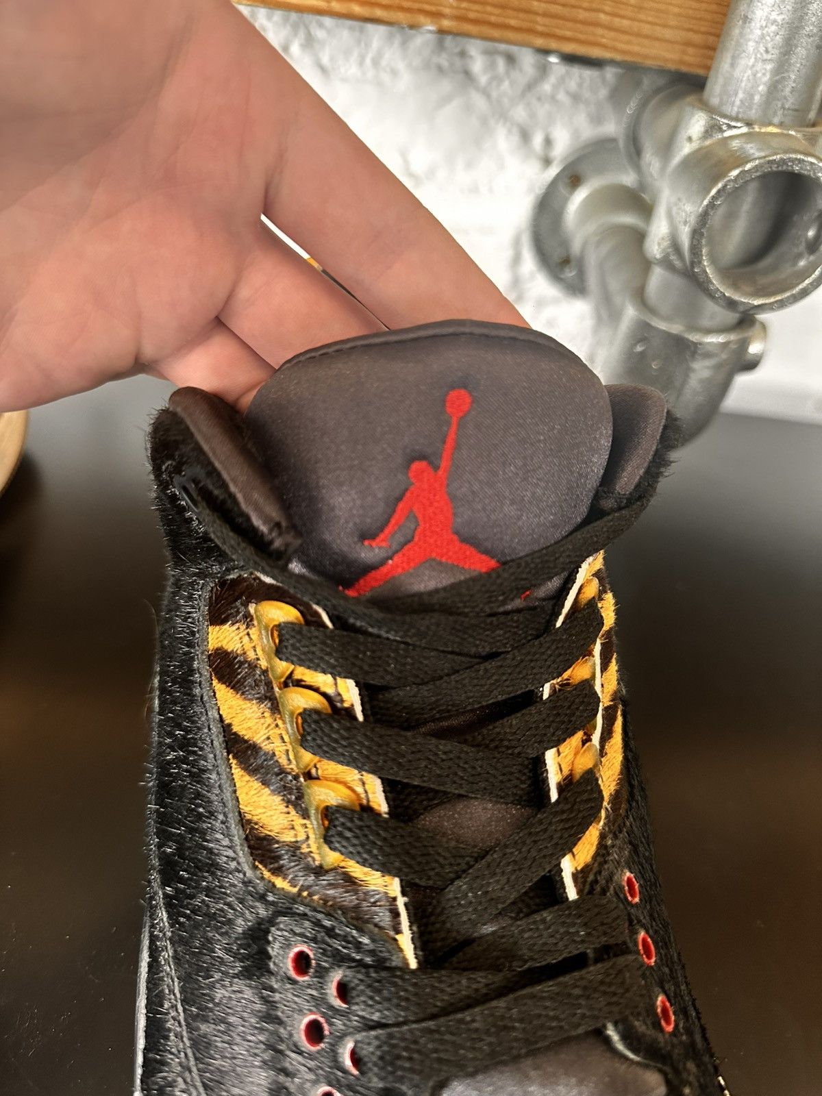 Jordan Brand × Nike Jordan 3 Retro SE Animal Instinct UK 7 Size US 10 / IT 40 - 5 Thumbnail