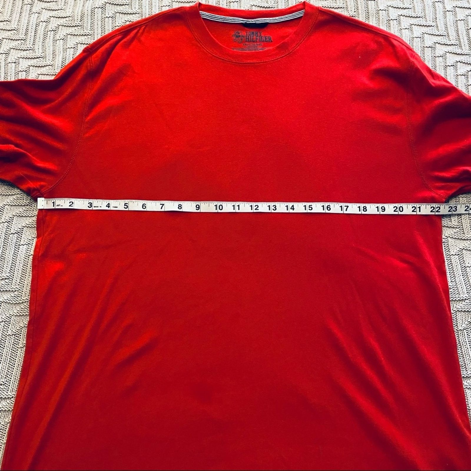 Tommy Hilfiger Tommy Hilfiger red basic tee Size US XXL / EU 58 / 5 - 5 Thumbnail
