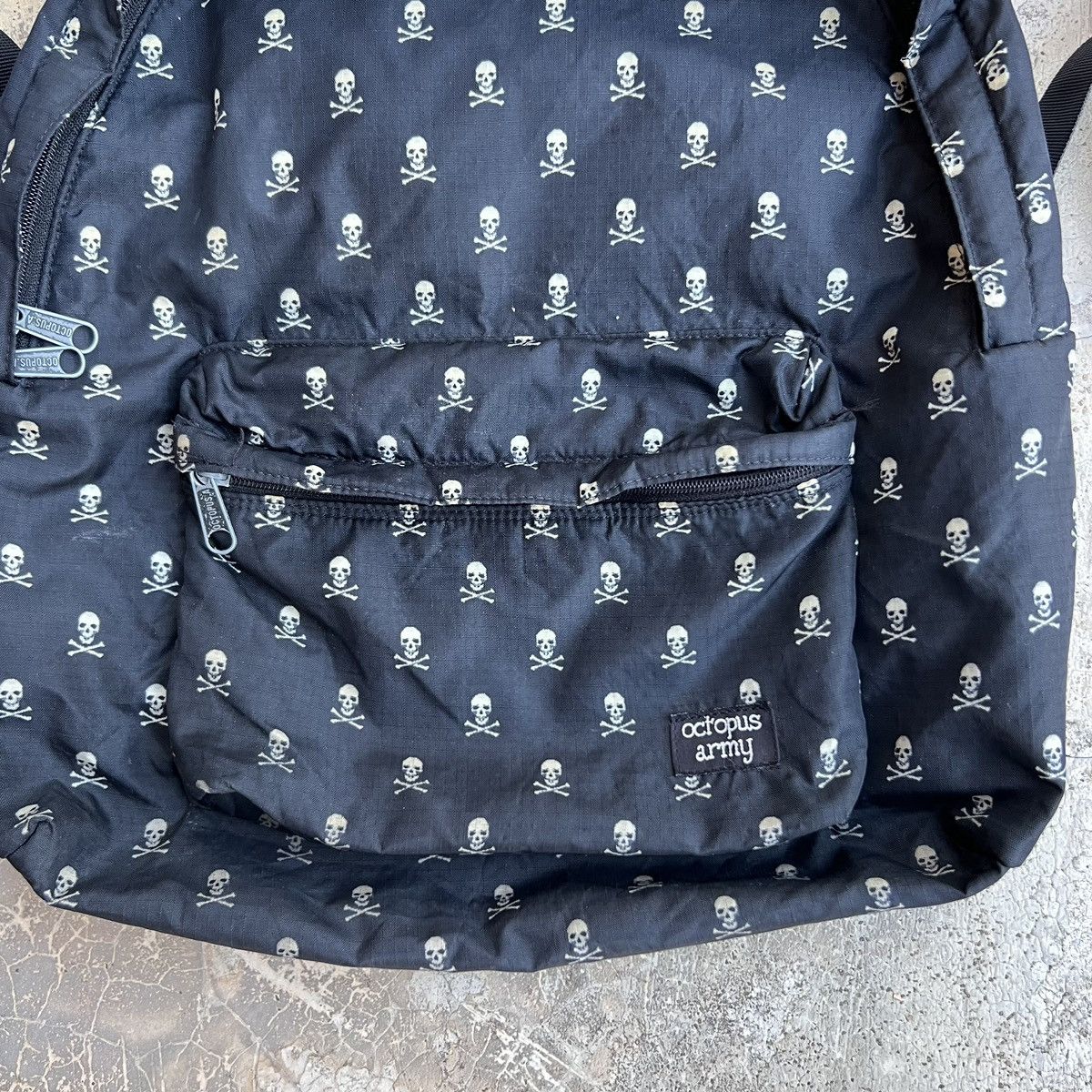 Japanese Brand Octopus Army Skull And Crossbones Patern Nylon Backpack Size ONE SIZE - 3 Thumbnail