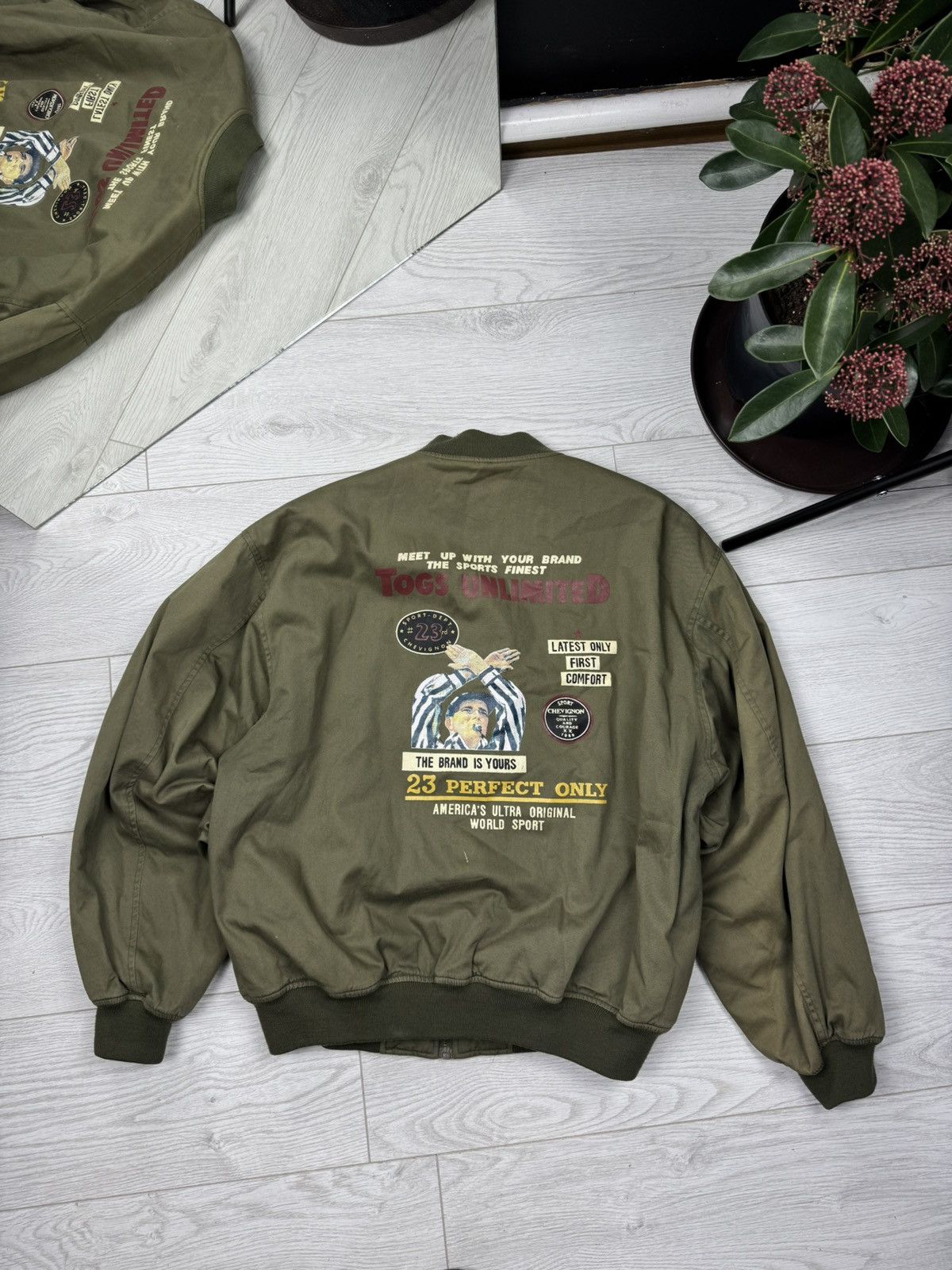 Chevignon × Vintage Chevignon Green Varsity Bomber Embroidered Jacket Size US XXL / EU 58 / 5 - 1 Thumbnail