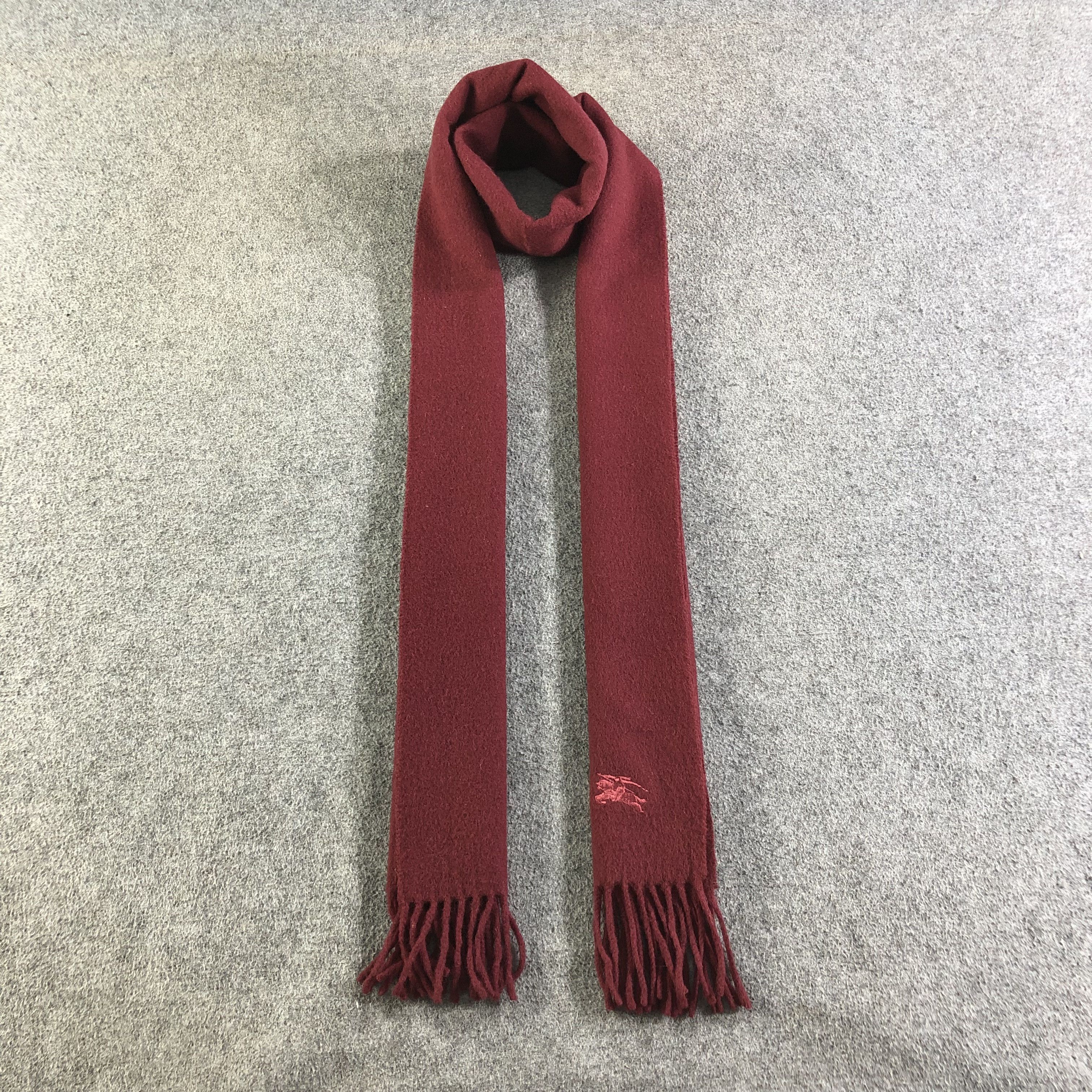 Burberry Burberrys Cashmere Scarf Muffler Neckwear V2085 Size ONE SIZE - 1 Thumbnail