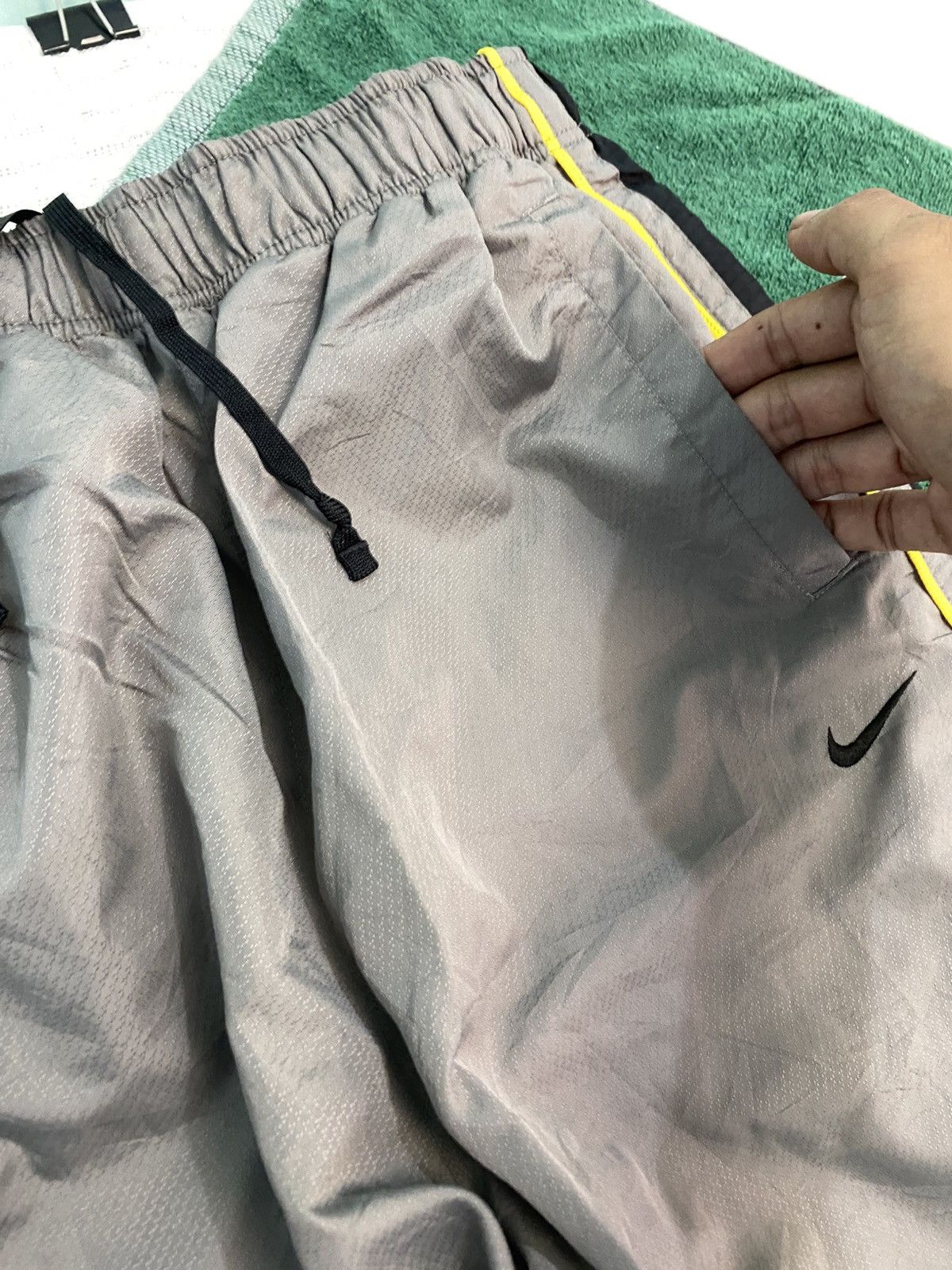 Nike × Playstation × Travis Scott 💥 VINTAGE NIKE 90S BAGGY WIDE LEG SWOOSH TRACK PANTS Y2K Size US 36 / EU 52 - 7 Thumbnail