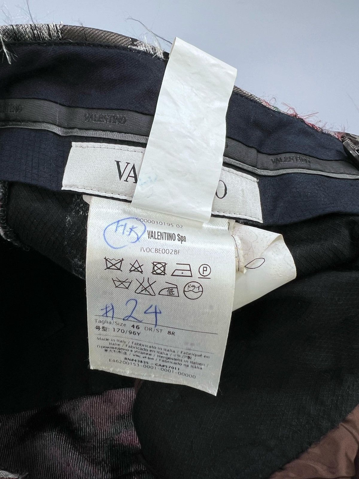 Valentino Valentino Garavani FW15 Runway Size US 32 / EU 48 - 7 Thumbnail