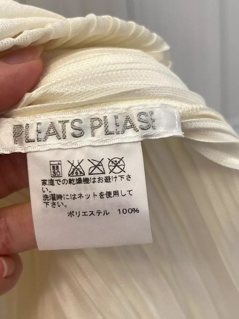 Issey Miyake Issey Miyake Pleats Please Beige Dress-2508 Size 28" / US 6 / IT 42 - 2 Thumbnail