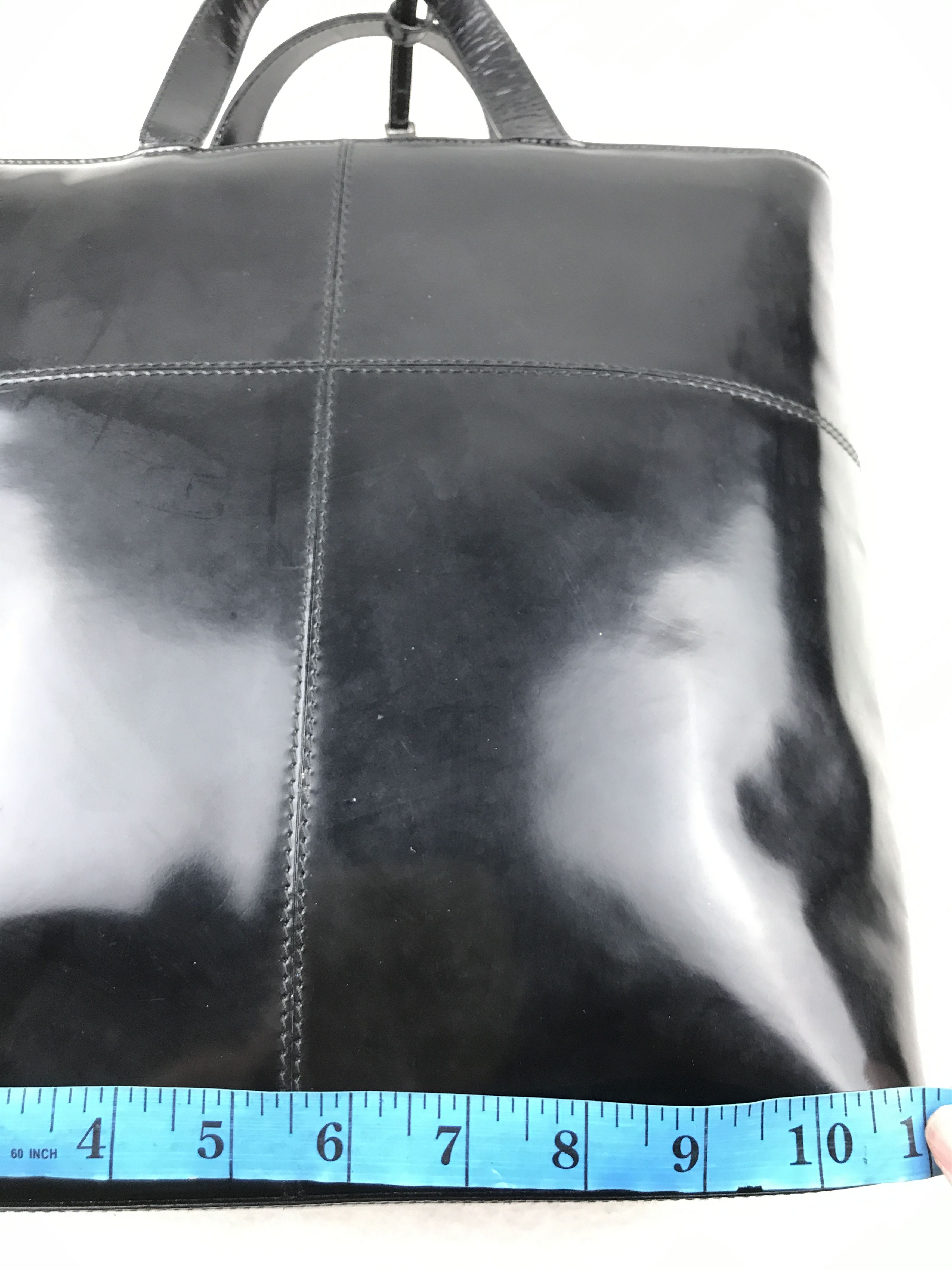 Gucci × Vintage Vintage Gucci Black Patent Leather Handbag With Strap Size ONE SIZE - 7 Thumbnail
