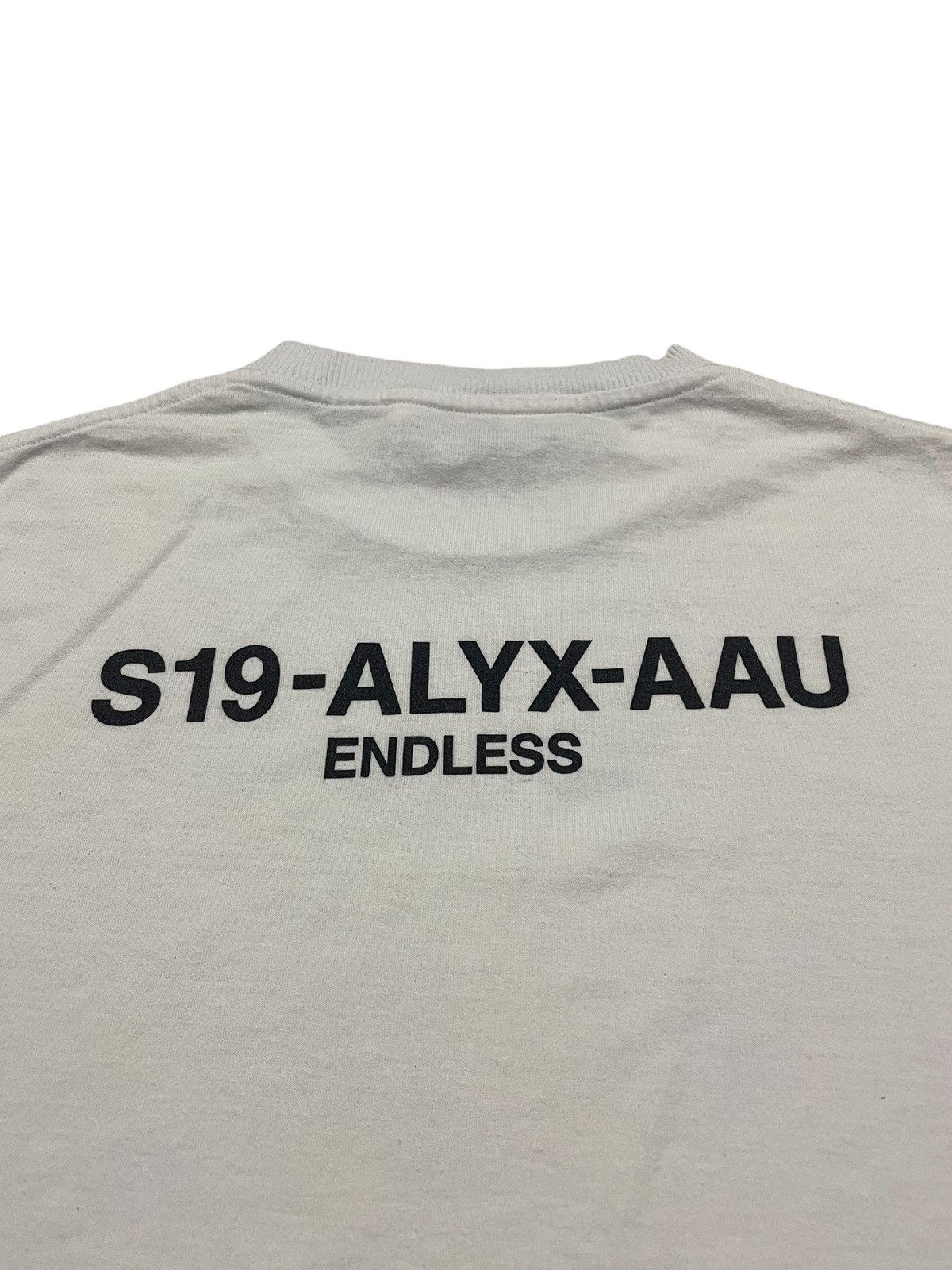 1017 ALYX 9SM 1017 ALYX 9SM VISUAL TEES Size US M / EU 48-50 / 2 - 4 Thumbnail