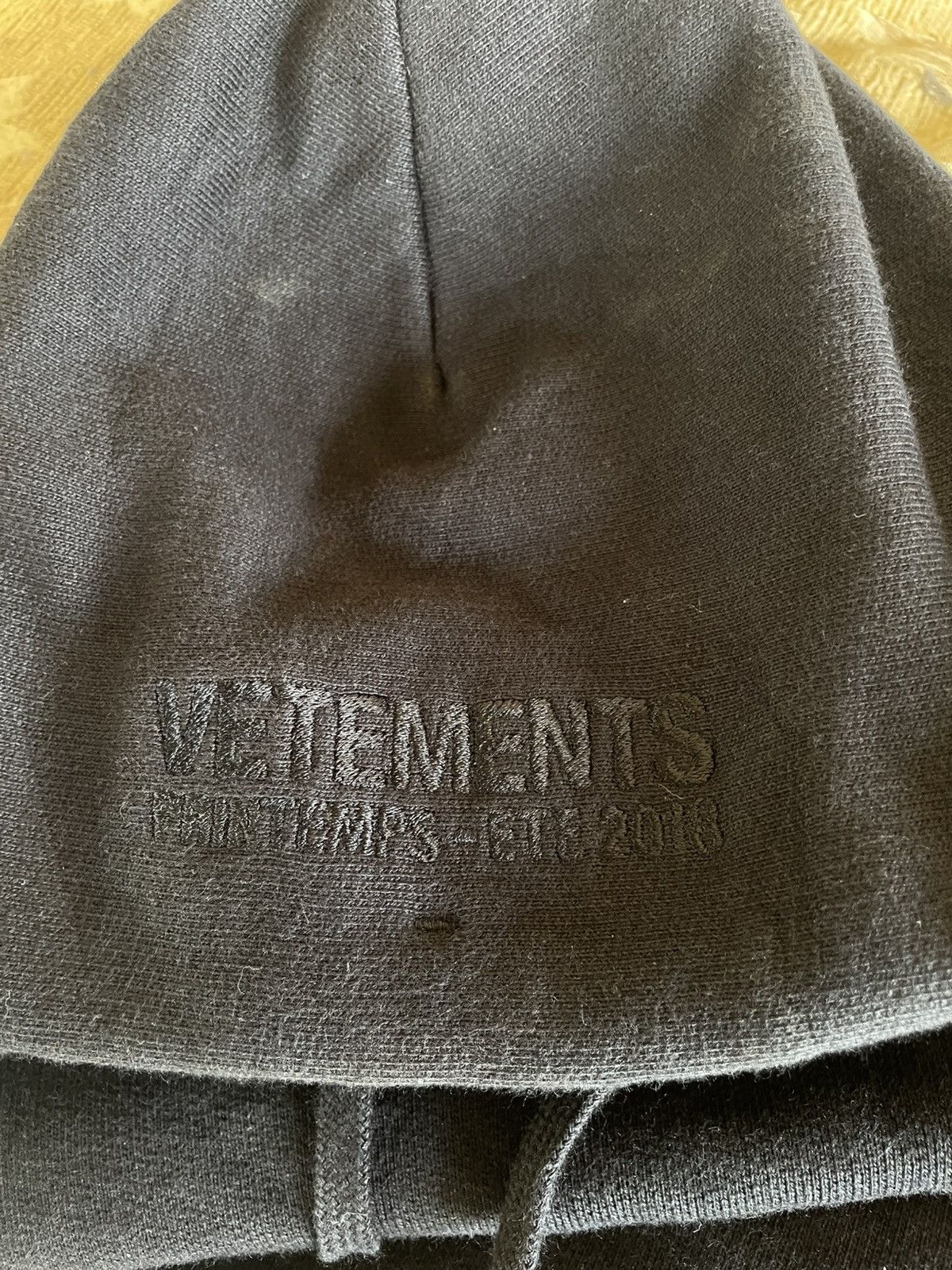 vetements hooded sweatshirt with ribbons