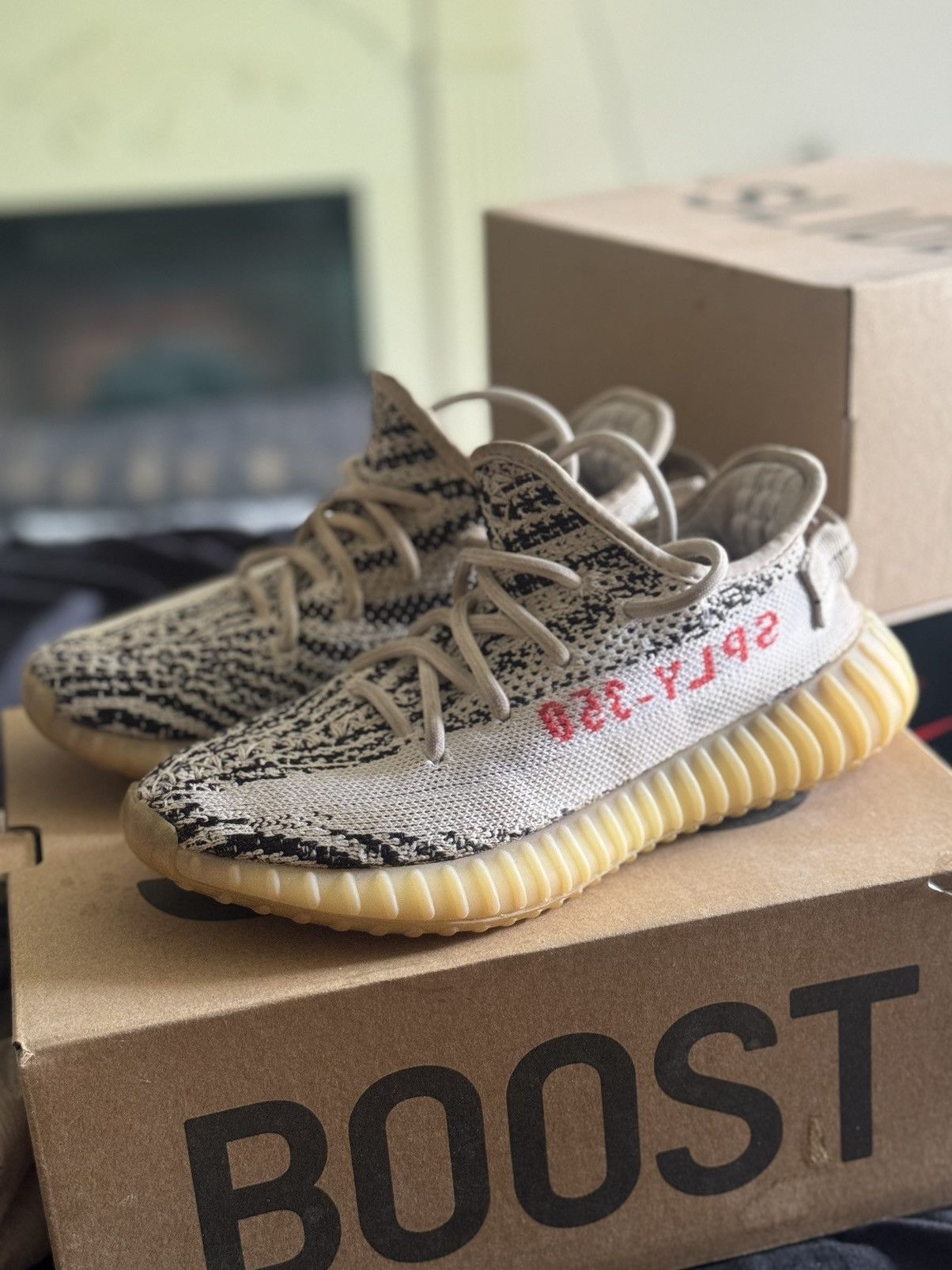 Adidas × Kanye West × Yeezy Yeezy Boost 350 v2 zebra Size US 5 / EU 37 - 1 Thumbnail