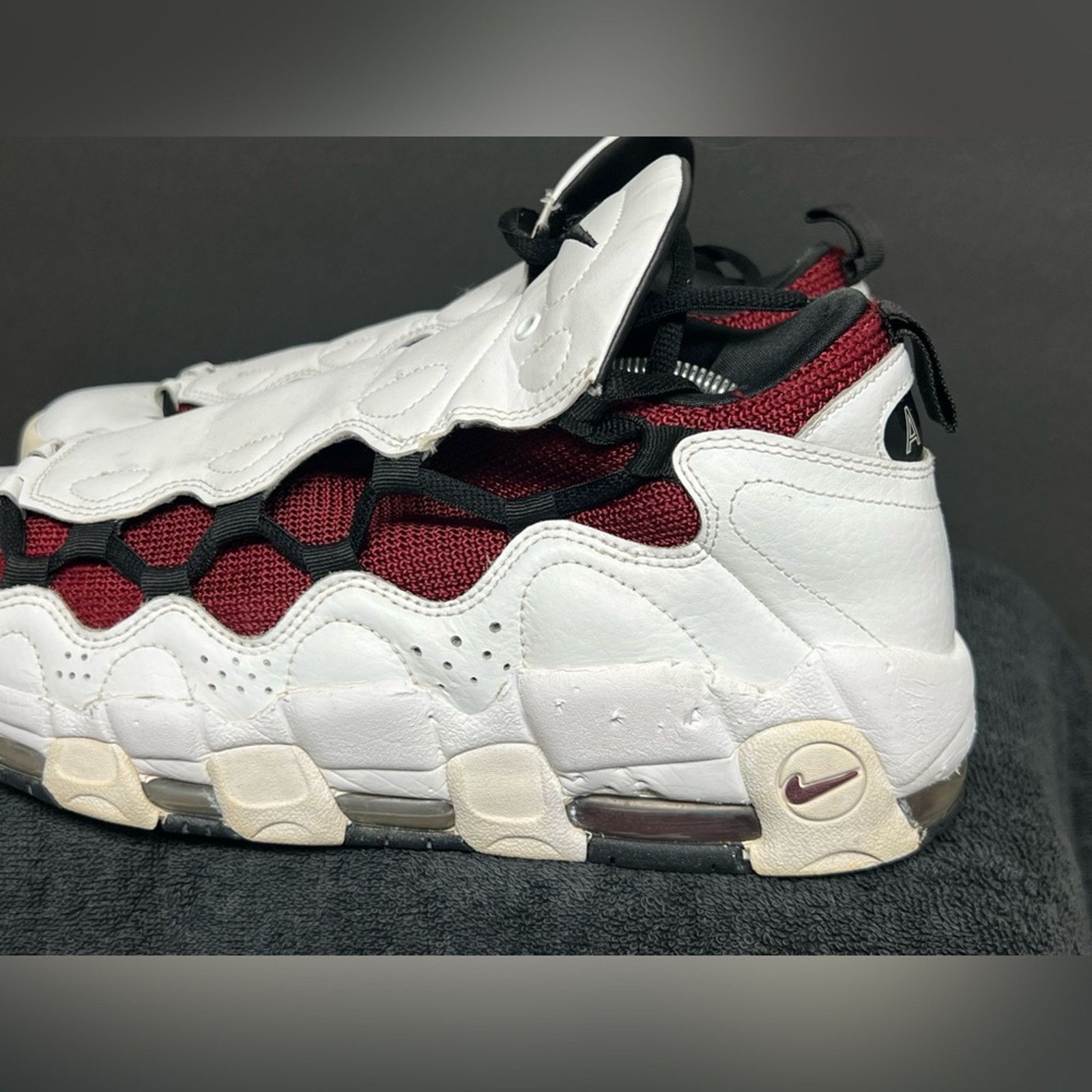 Nike Nike AIR MONEY White And Red Sneakers Mens AJ2998-100 Size US 11.5 / EU 44-45 - 5 Thumbnail