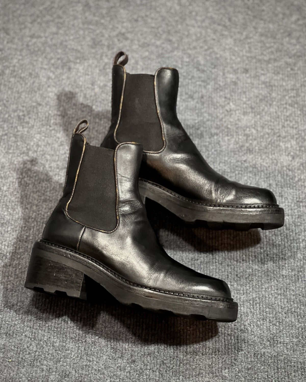 Louis Vuitton Louis Vuitton Black Leather Monogram Chelsea Boot Size US 8.5 / IT 38.5 - 4 Thumbnail