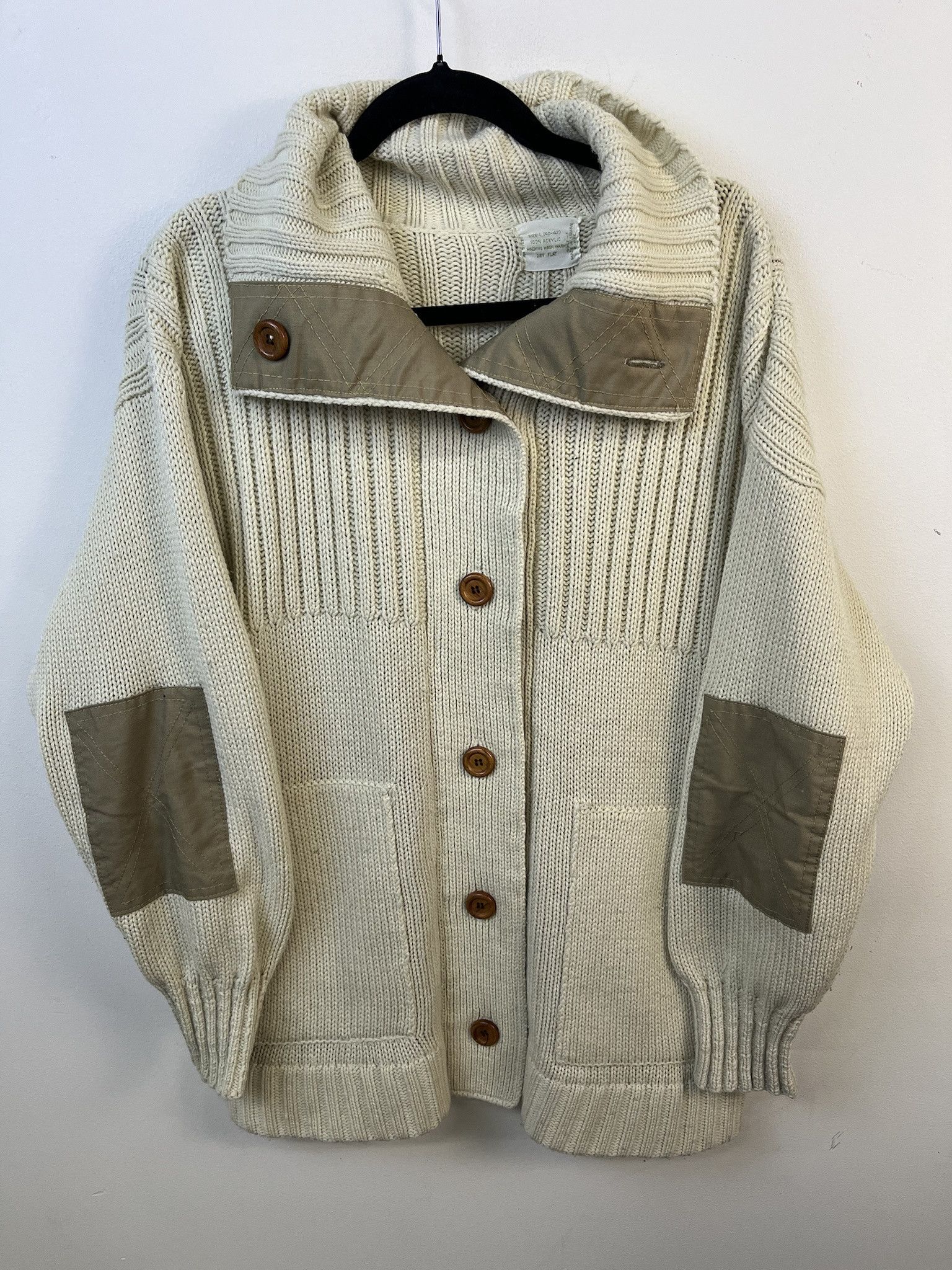 Vintage Vintage Knit Sweater 1990s European Knit Cardigan Size L Size US L / EU 52-54 / 3 - 1 Thumbnail