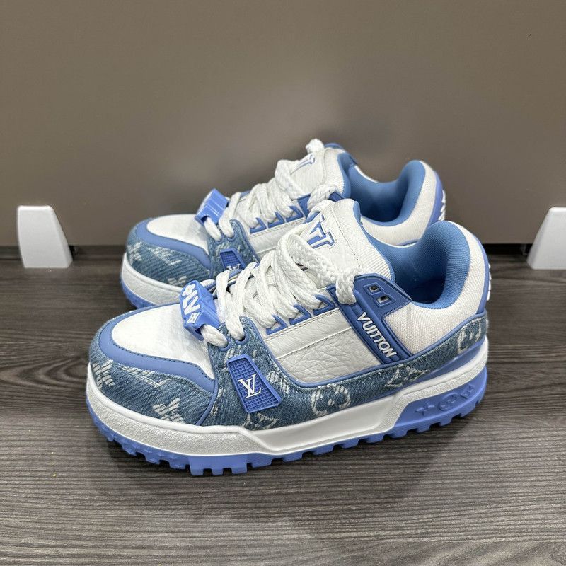 Louis Vuitton Louis Vuitton Trainer Maxi Low Top Sneakers Size US 7 / IT 37 - 1 Thumbnail