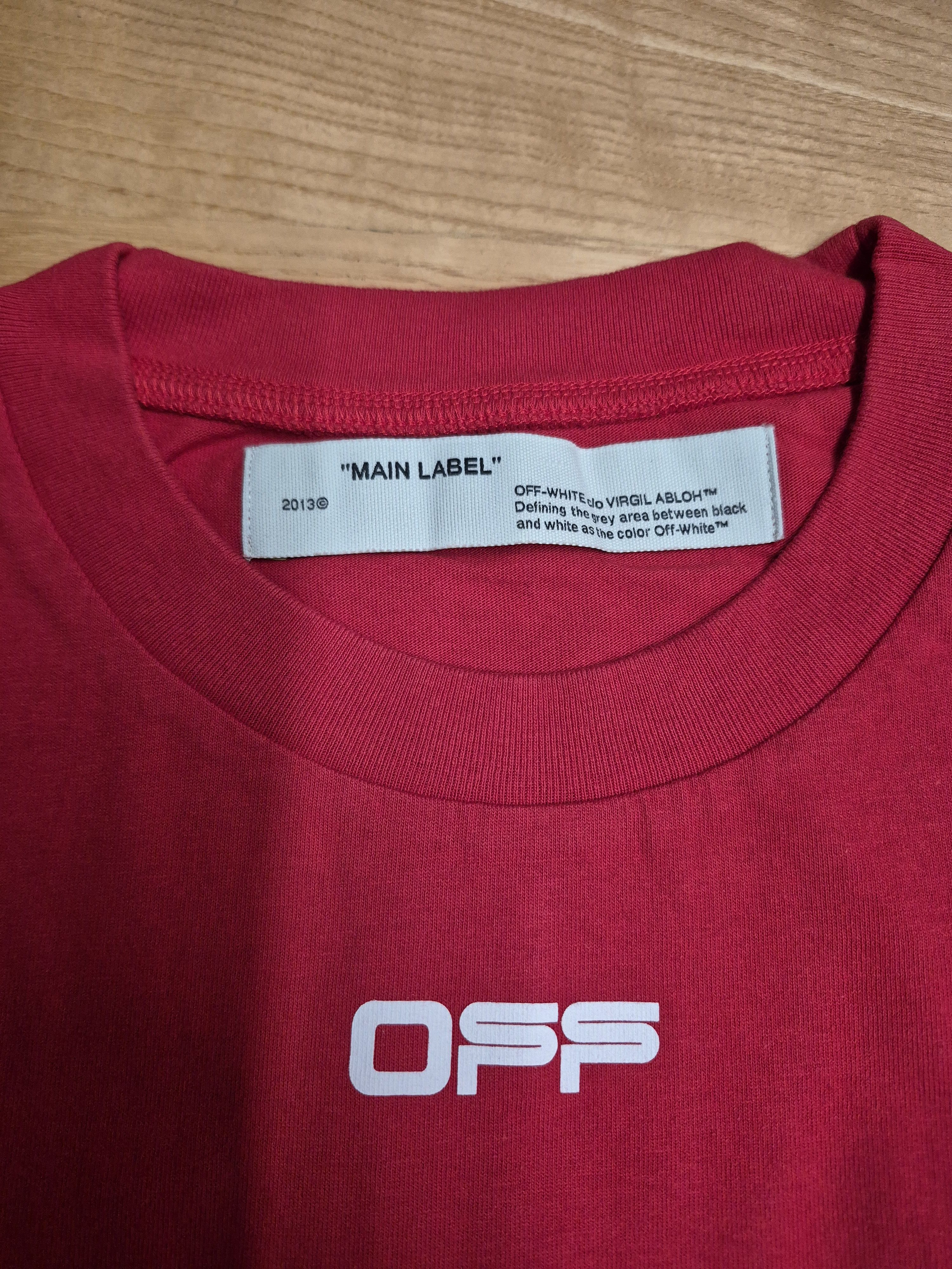 Off-White Off White Red Airport Tape Arrows Virgil Large New Size US L / EU 52-54 / 3 - 7 Thumbnail