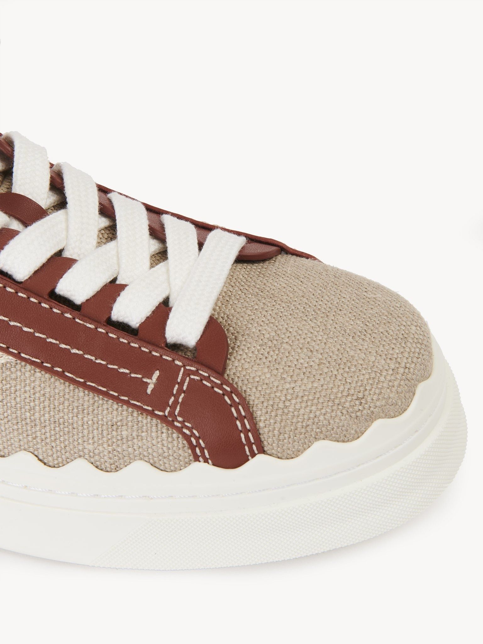 Chloe o1loc1c0325 CHC22 Low-Top Sneakers in White/Brown Size US 11 / IT 41 - 4 Thumbnail