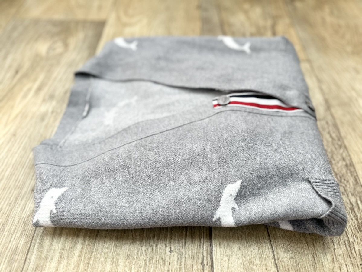 Thom Browne Cardigan decorated with Dolphins in 100% cashmere Size US M / EU 48-50 / 2 - 22 Thumbnail