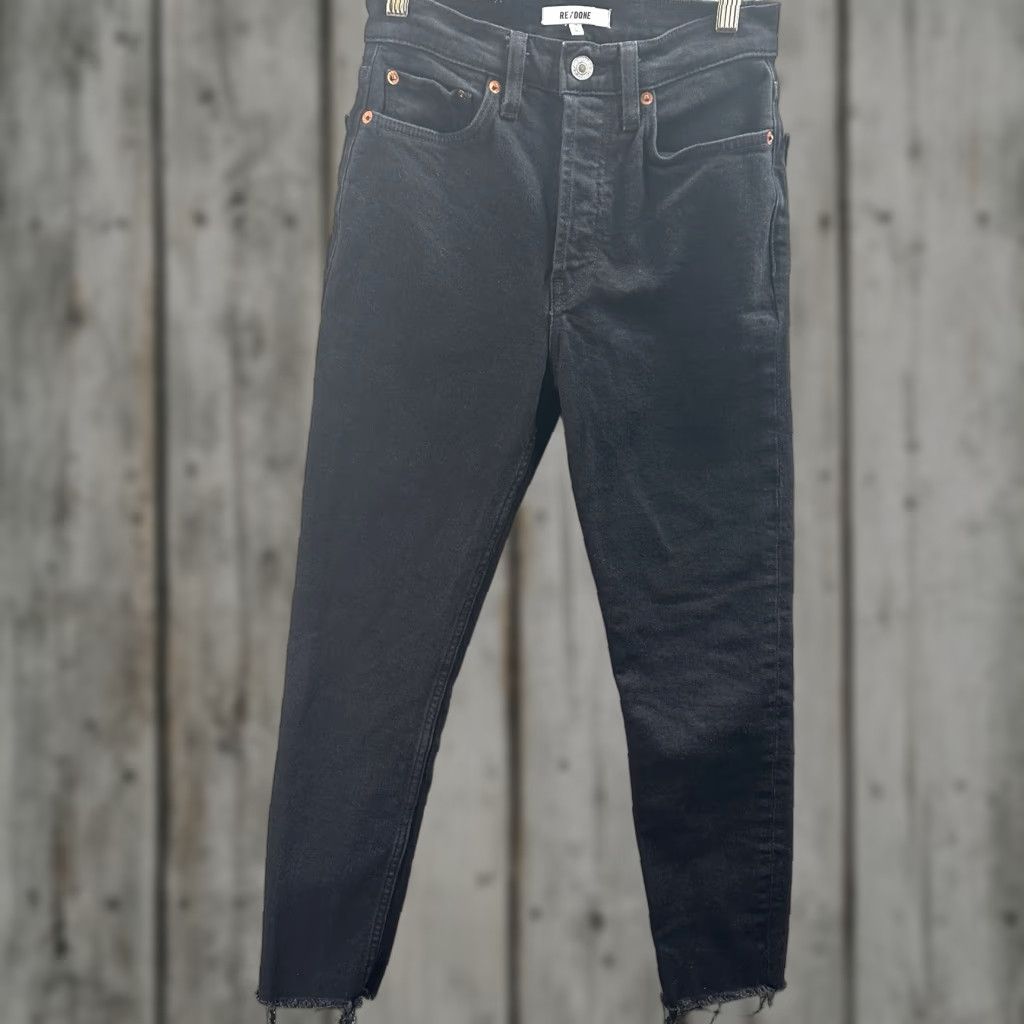 RE/DONE RE/DONE Jeans Women 26 Slim 90s High Rise Ankle Crop Raw Hem Button Fly Black Denim Size 26" / US 2 / IT 38 - 1 Thumbnail