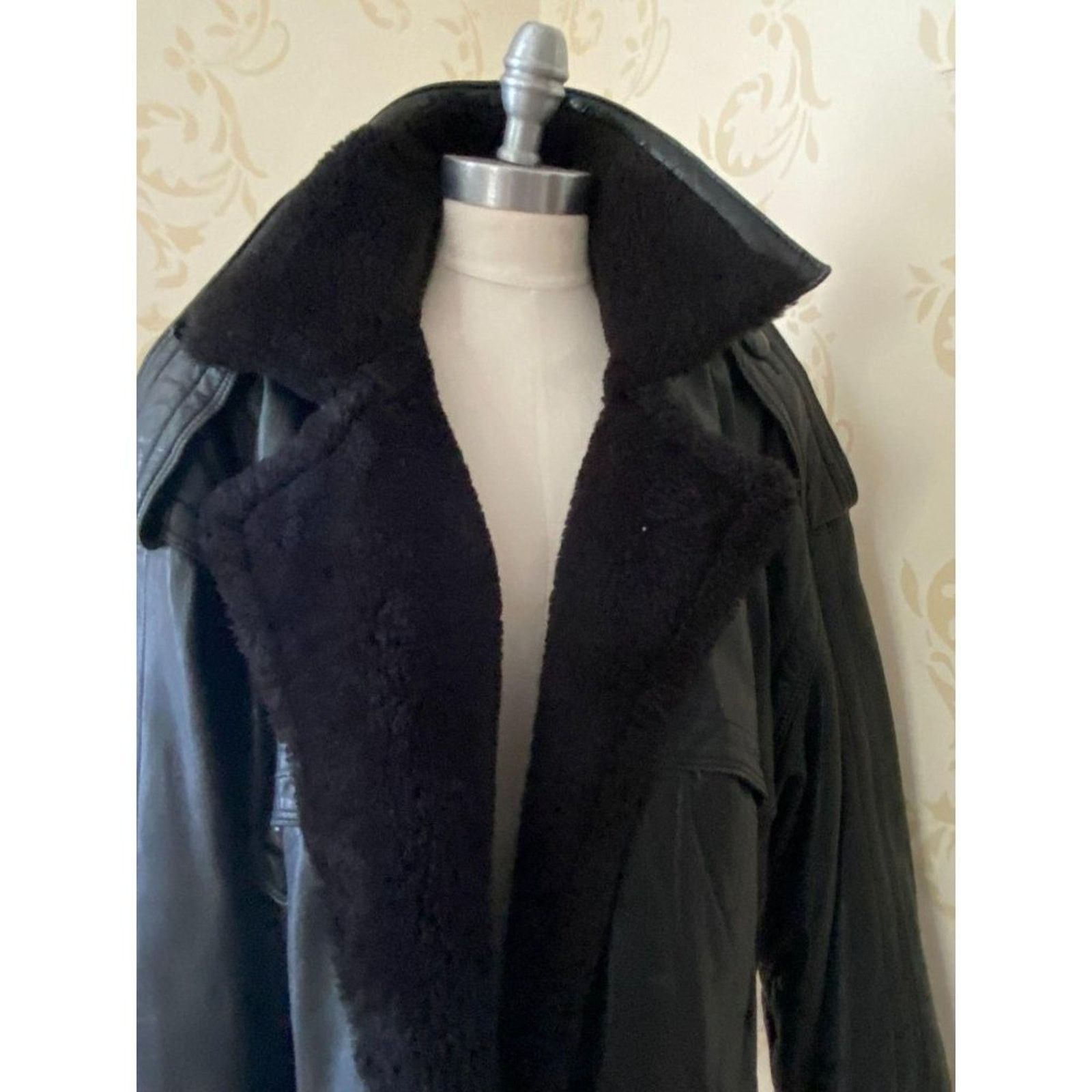 Saks Fifth Avenue Men's Size 40 Saks Fifth Avenue Neto Leather & Shearling Size US L / EU 52-54 / 3 - 4 Thumbnail
