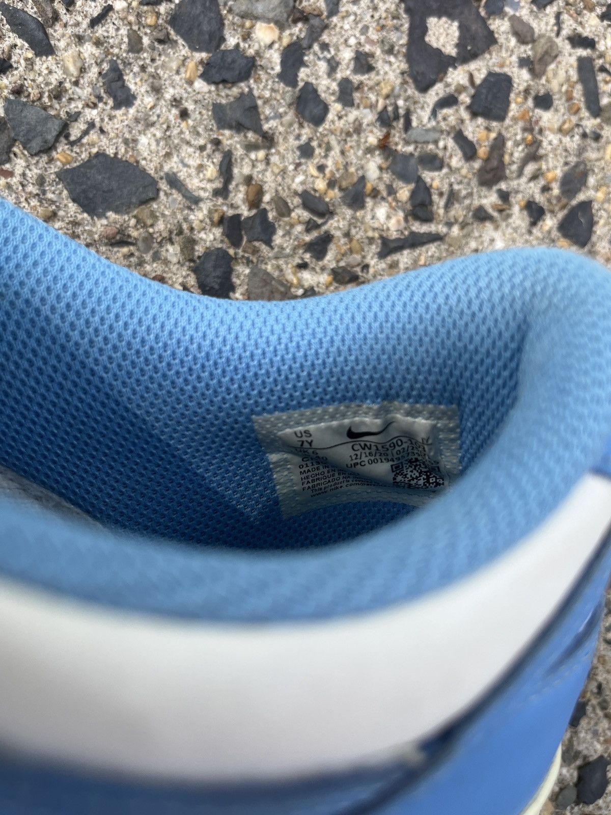 Nike University Blue Dunk Lows Size US 7 / EU 40 - 6 Thumbnail