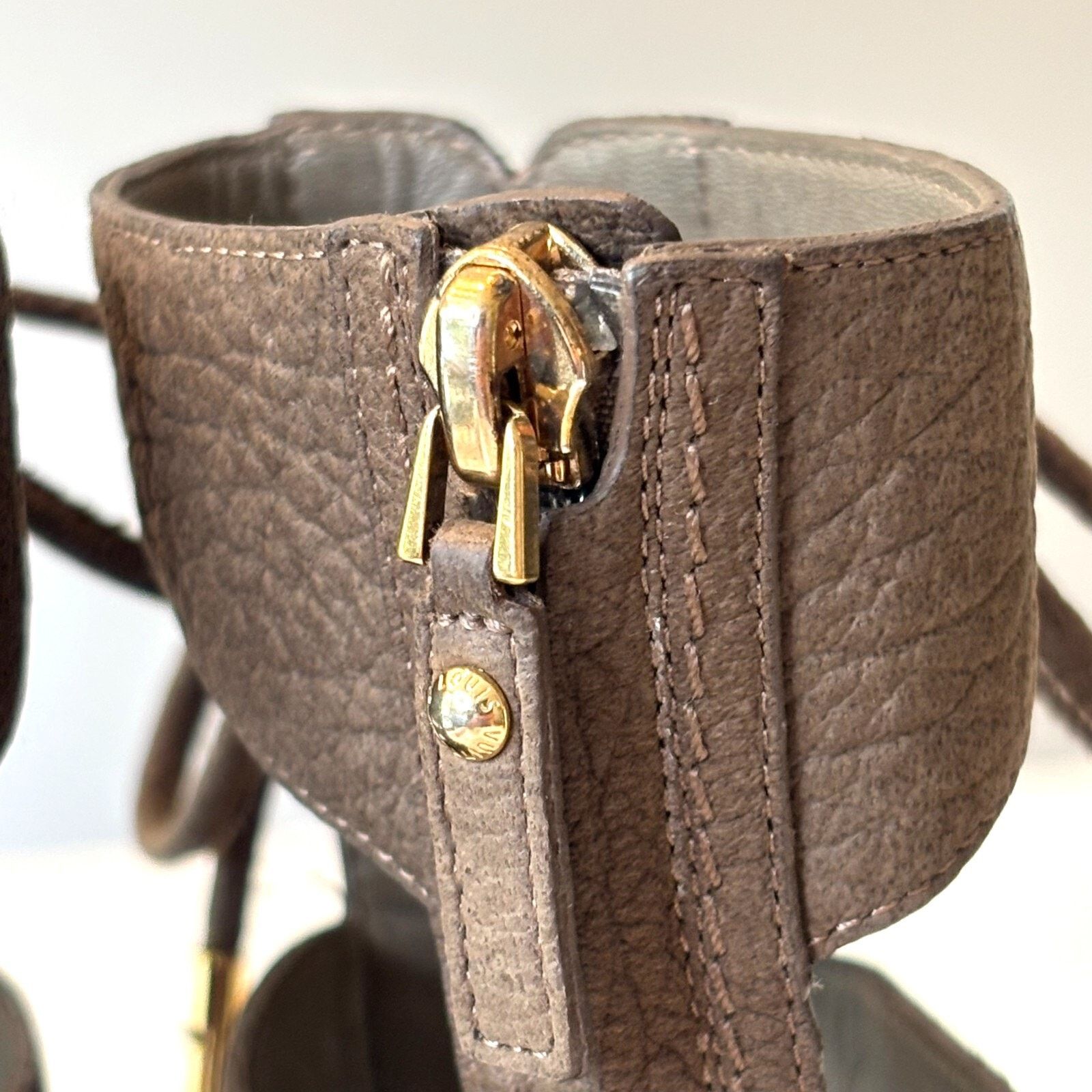 Louis Vuitton Louis Vuitton Corfu Leather Gladiator Lace Up Sandals Size 5 Size US 5 / IT 35 - 10 Thumbnail