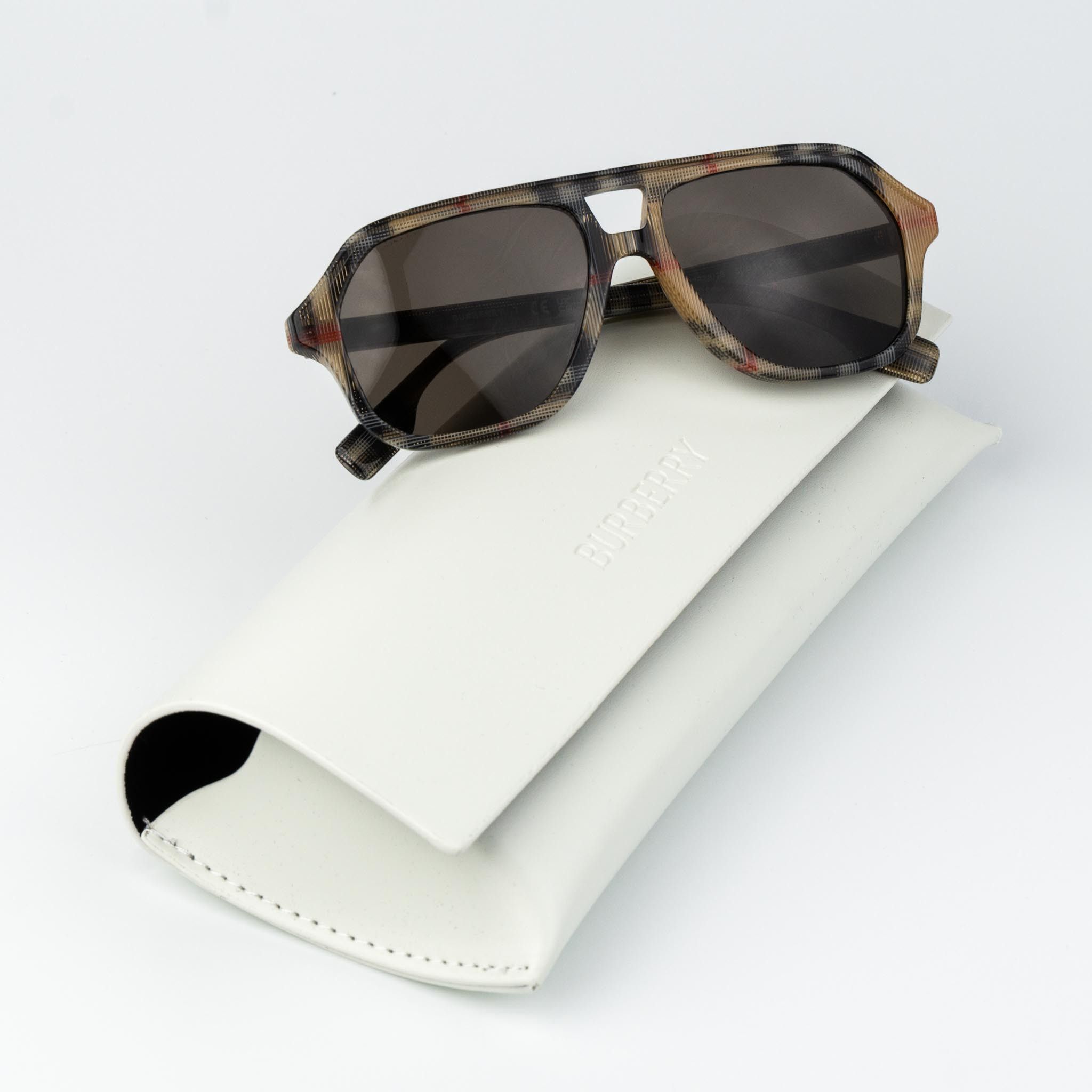 Burberry Burberry KIDS Sunglasses Pilot JB4340 377873 NEW AUTHENTIC Size ONE SIZE - 6 Thumbnail