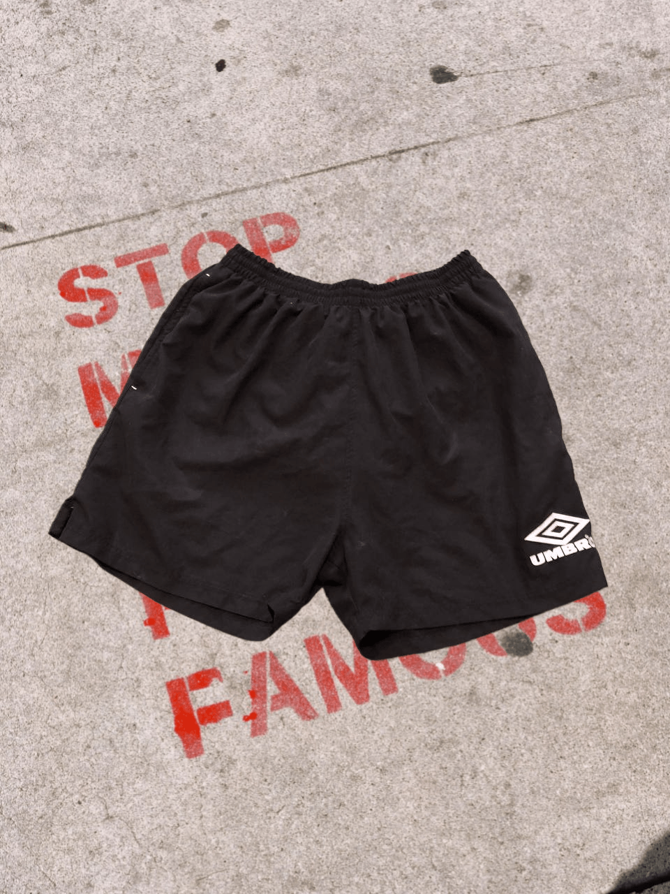 Umbro Mens vintage Umbro shorts streetwear y2k Size US 34 / EU 50 - 1 Thumbnail