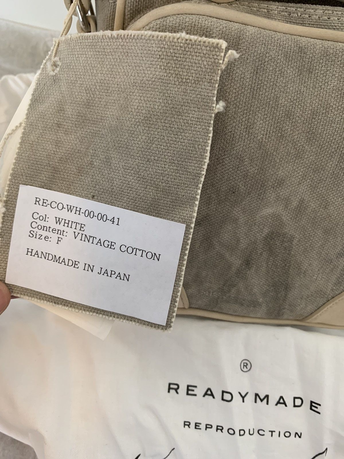 READYMADE (BNWT) Readymade white canvas shoulder bag Size ONE SIZE - 11 Thumbnail