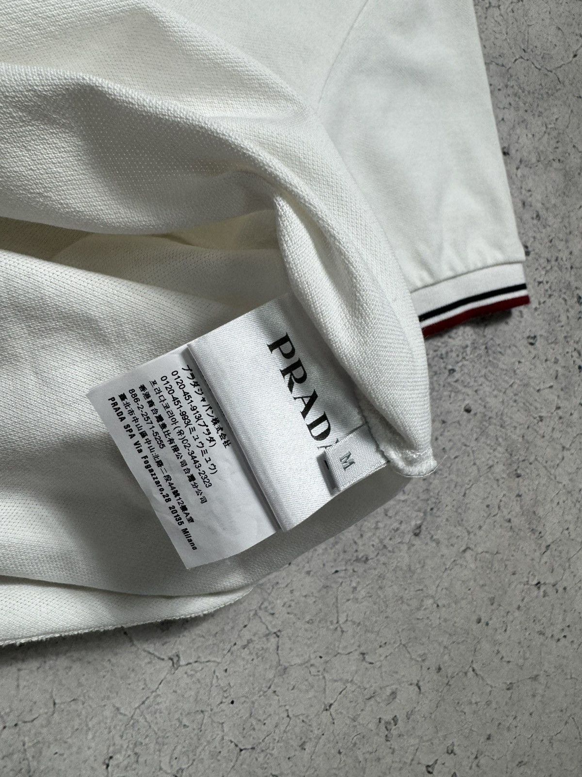 Prada Prada Red Tab Polo Shirt Luxury Vintage White Size US M / EU 48-50 / 2 - 9 Thumbnail