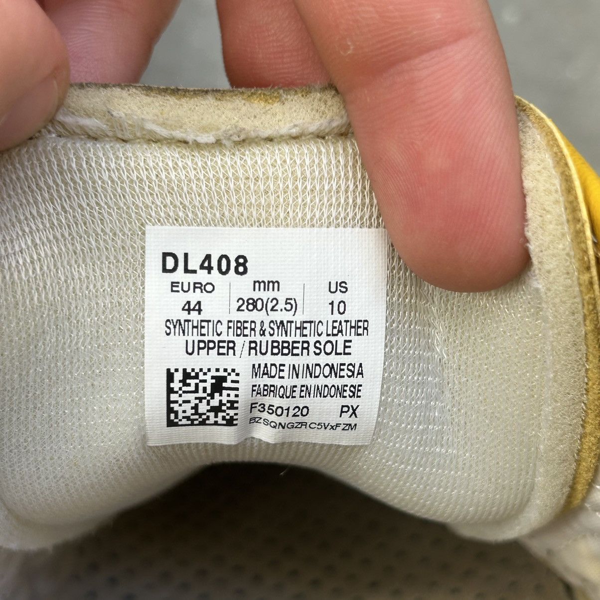 Asics ASICS Onitsuka Tiger Kill Bill icon yellow vintage sneakers Size US 11 / EU 44 - 10 Thumbnail
