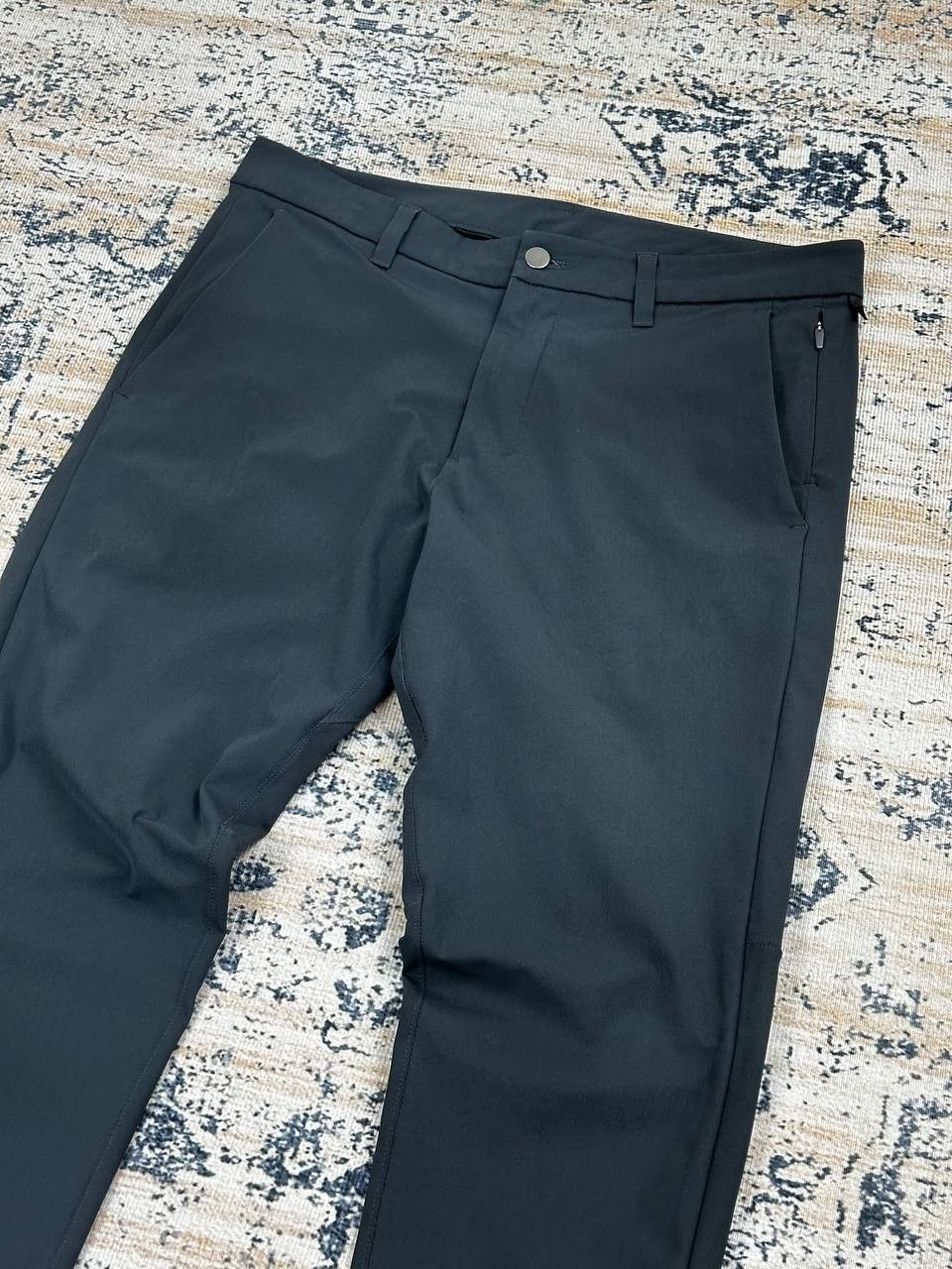 Lululemon Lululemon Tech Sport Chino Pants Size 33 Size US 33 - 3 Thumbnail