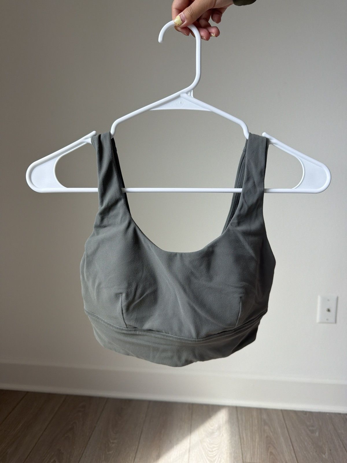 Lululemon Lululemon olive green tank top Size M / US 6-8 / IT 42-44 - 1 Thumbnail