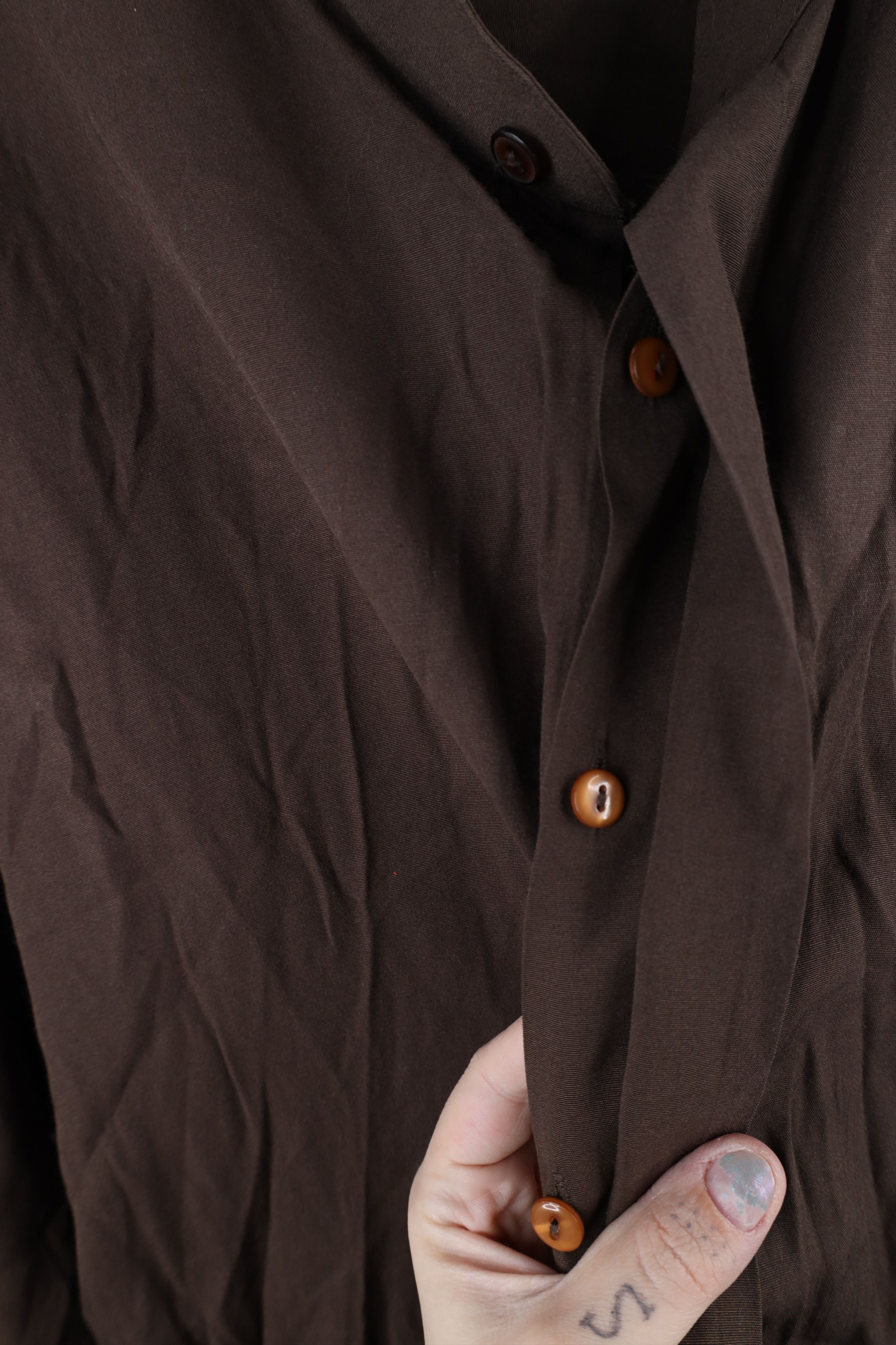 Vintage Vintage 90s Streetwear Blank Band Collar Button Shirt Brown Size US XL / EU 56 / 4 - 6 Thumbnail