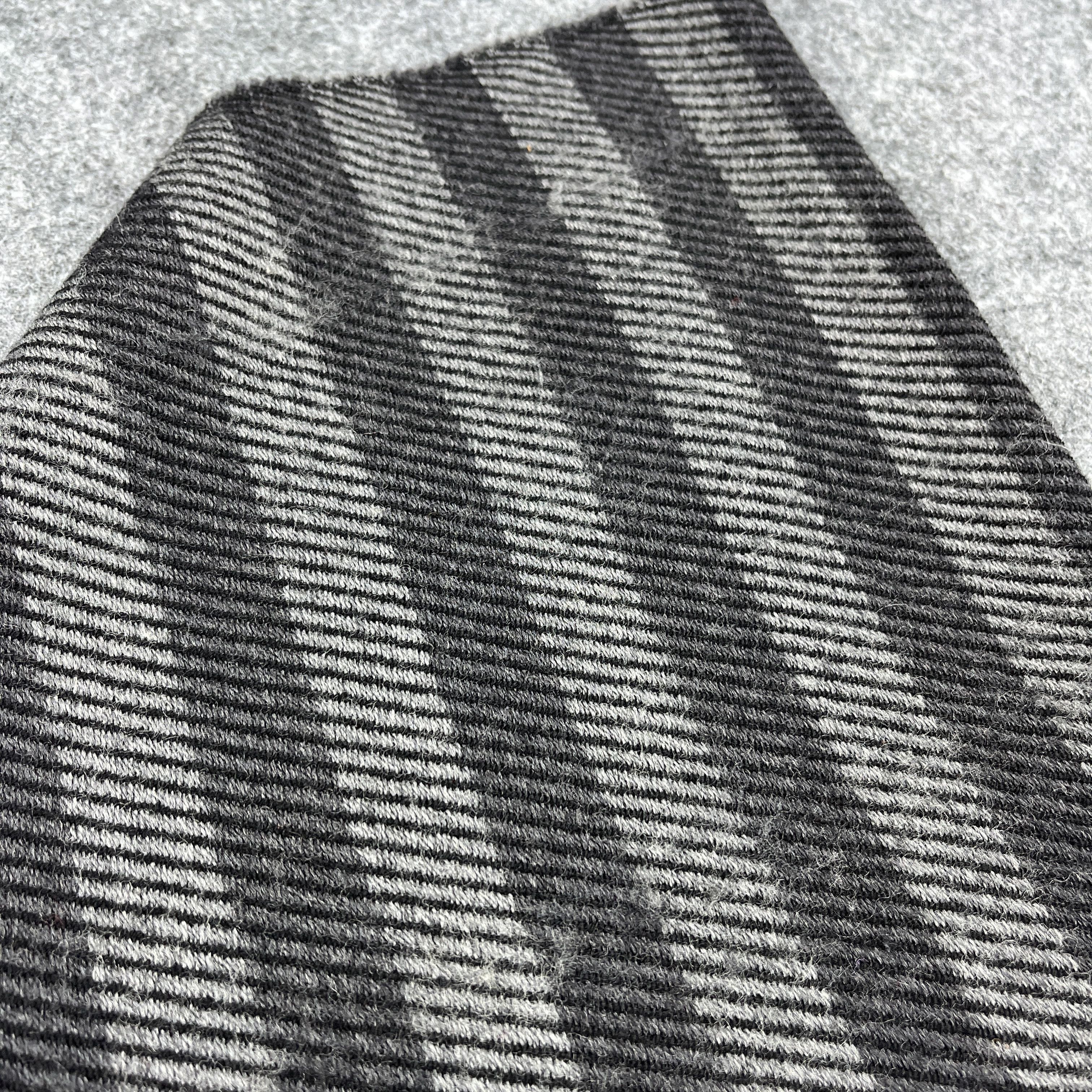 Giorgio Armani Giorgio Armani Scarf / Muffler / Neckwear T1501 Size ONE SIZE - 15 Thumbnail