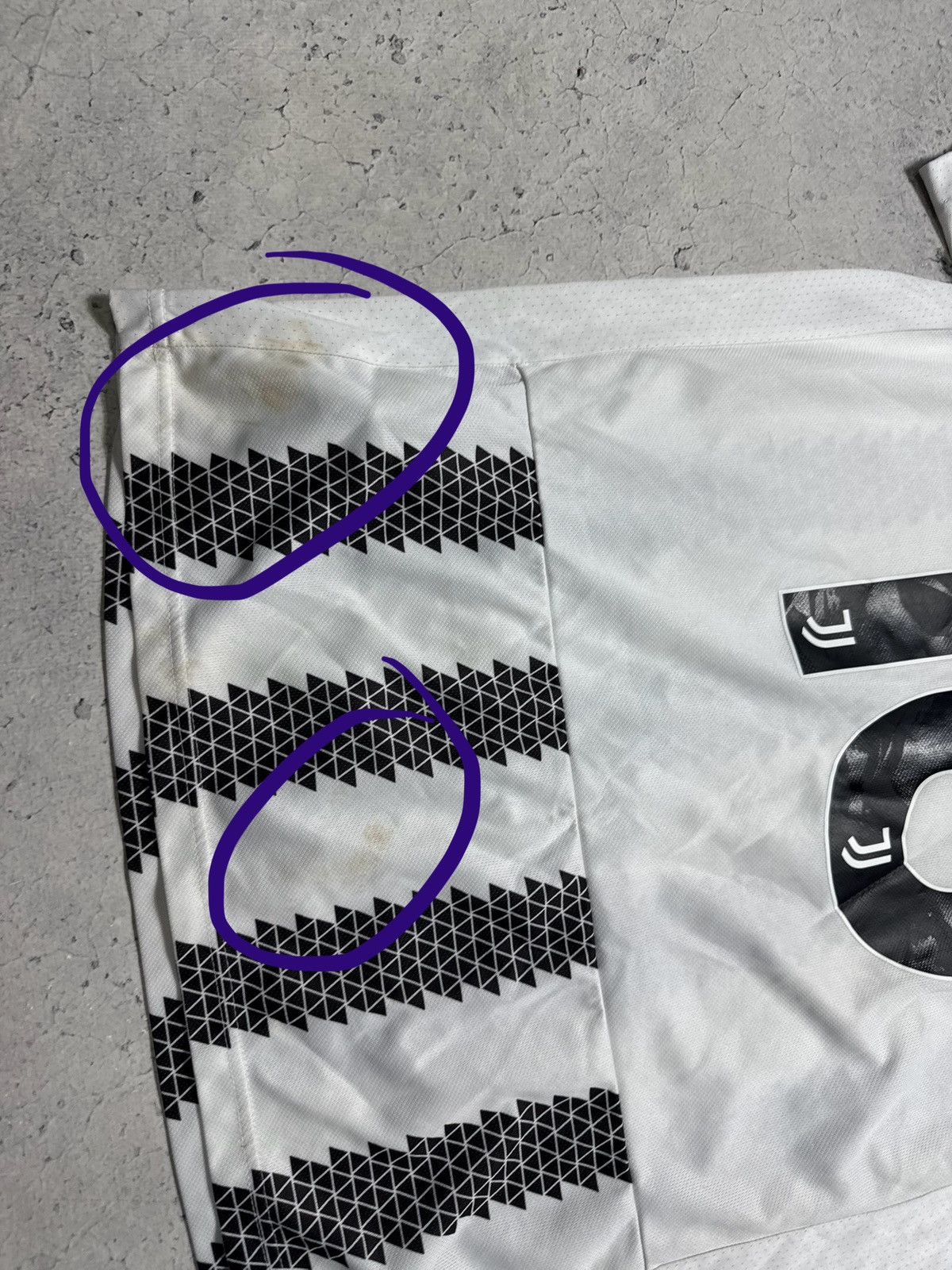 Adidas Adidas FC Juventus 2022/2023 Paul Pogba #10 Soccer Jersey Size US M / EU 48-50 / 2 - 10 Thumbnail