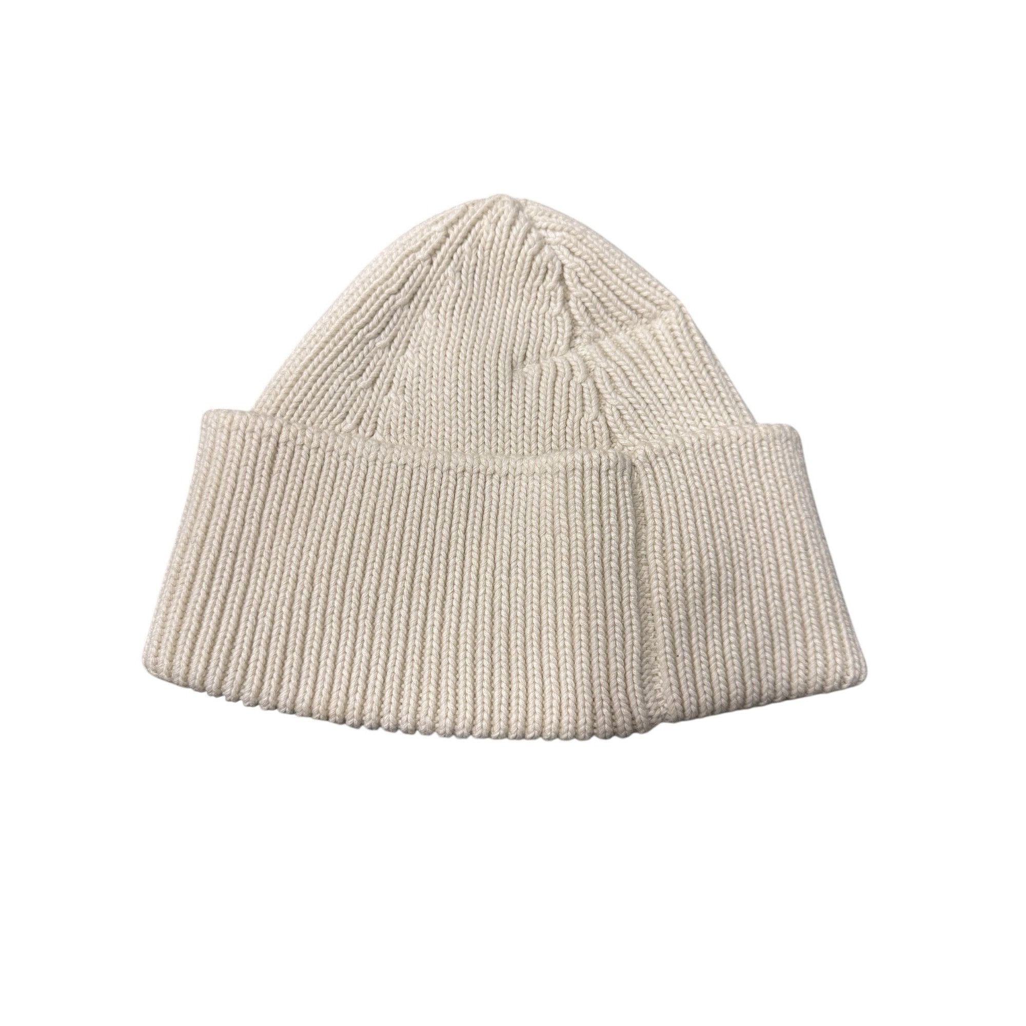 MM6 Maison Margiela MM6 Ribbed Knit Beanie With Embroidered "6" Size ONE SIZE - 2 Thumbnail