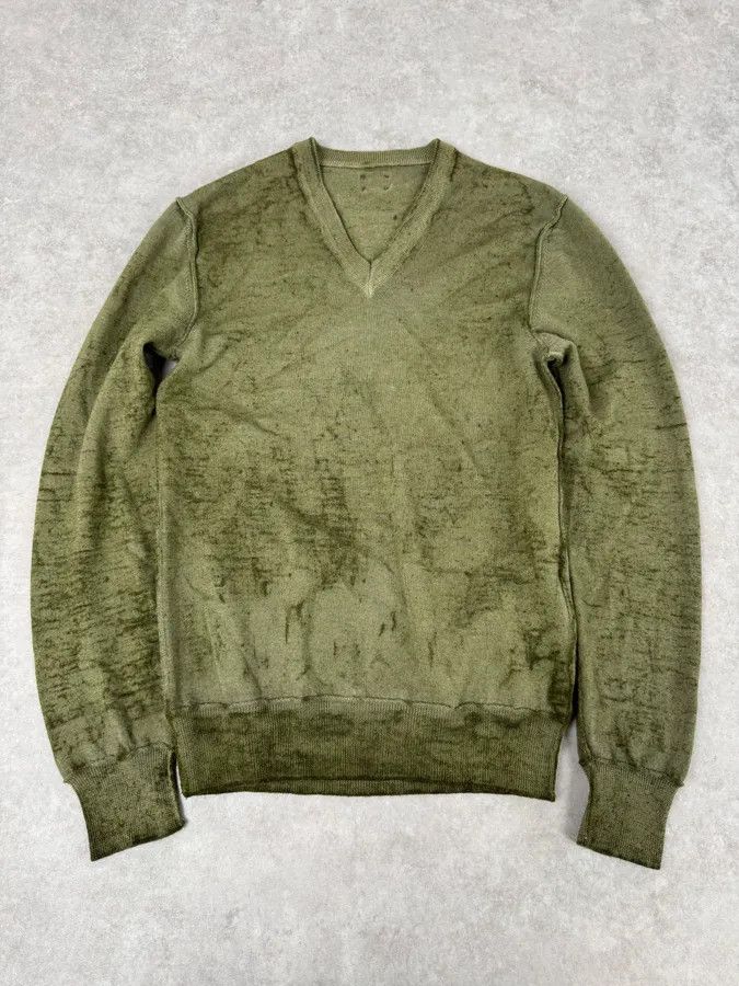 Dolce & Gabbana 2000s Dolce & Gabbana Aged V-Neck Green Sweater Size US M / EU 48-50 / 2 - 1 Thumbnail