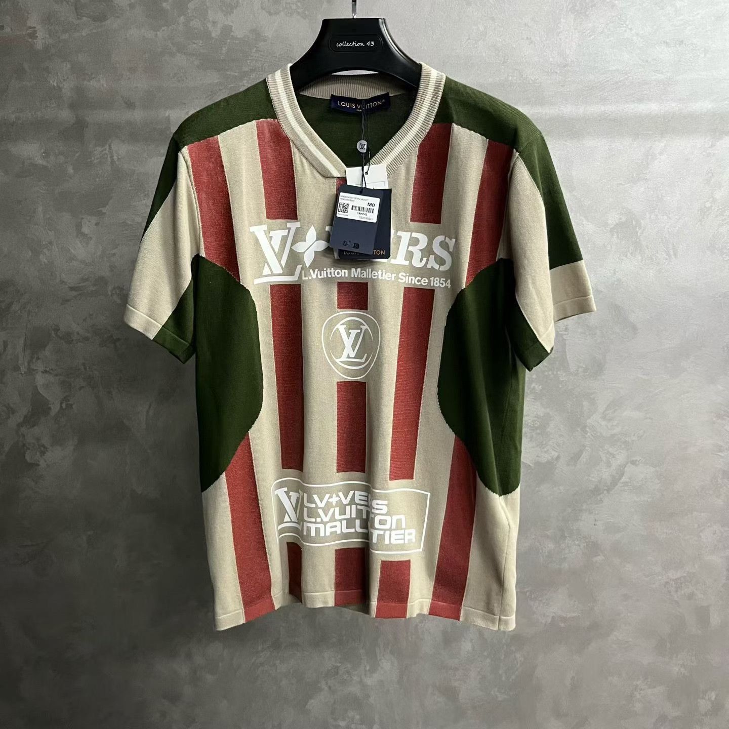 Louis Vuitton Louis Vuitton Multi T-Shirt m Men Size US M / EU 48-50 / 2 - 1 Thumbnail