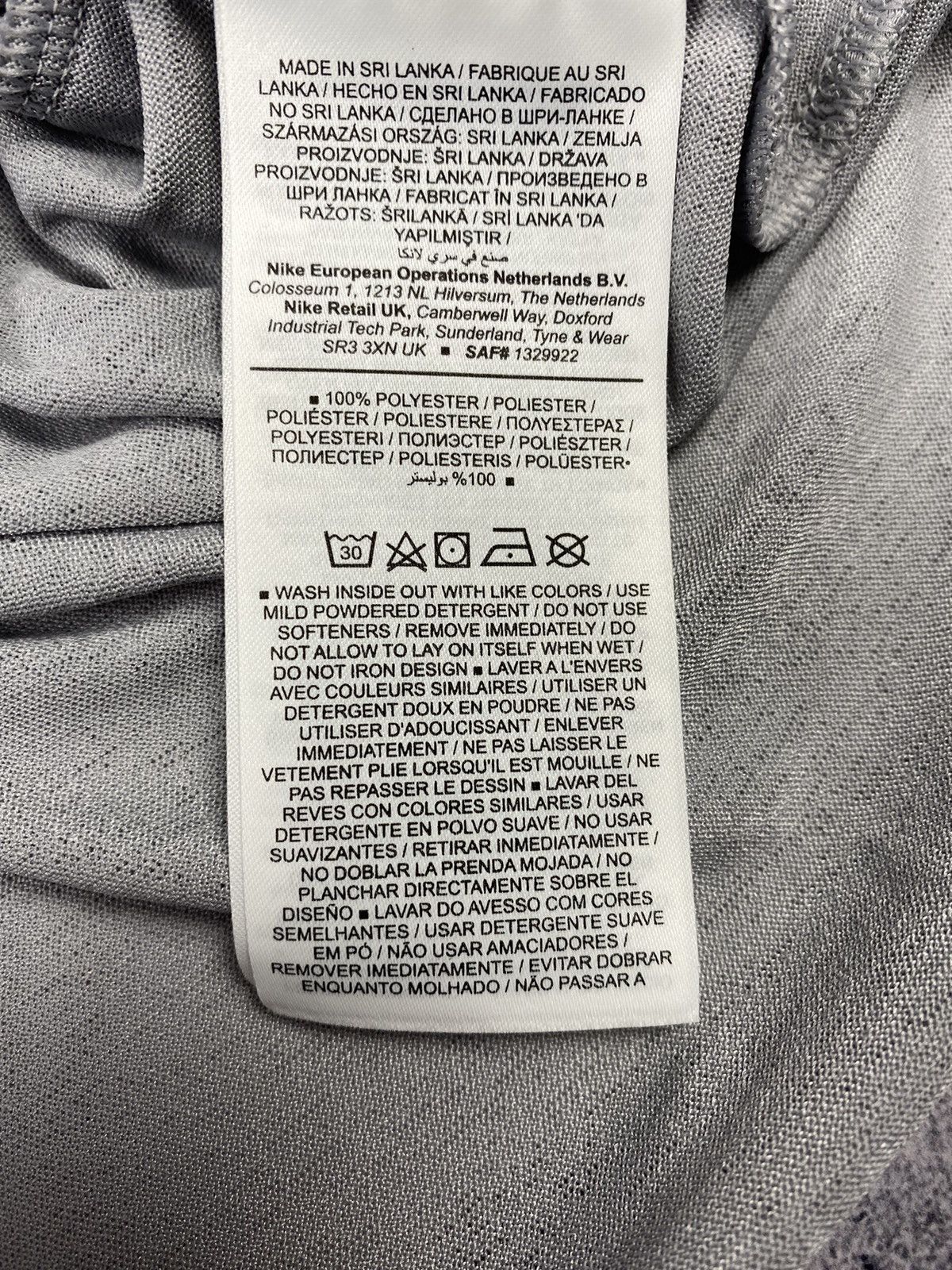 Nike Nike Run Division Running Dri Fit Long Sleeve Top Light Tee Size US S / EU 44-46 / 1 - 10 Thumbnail