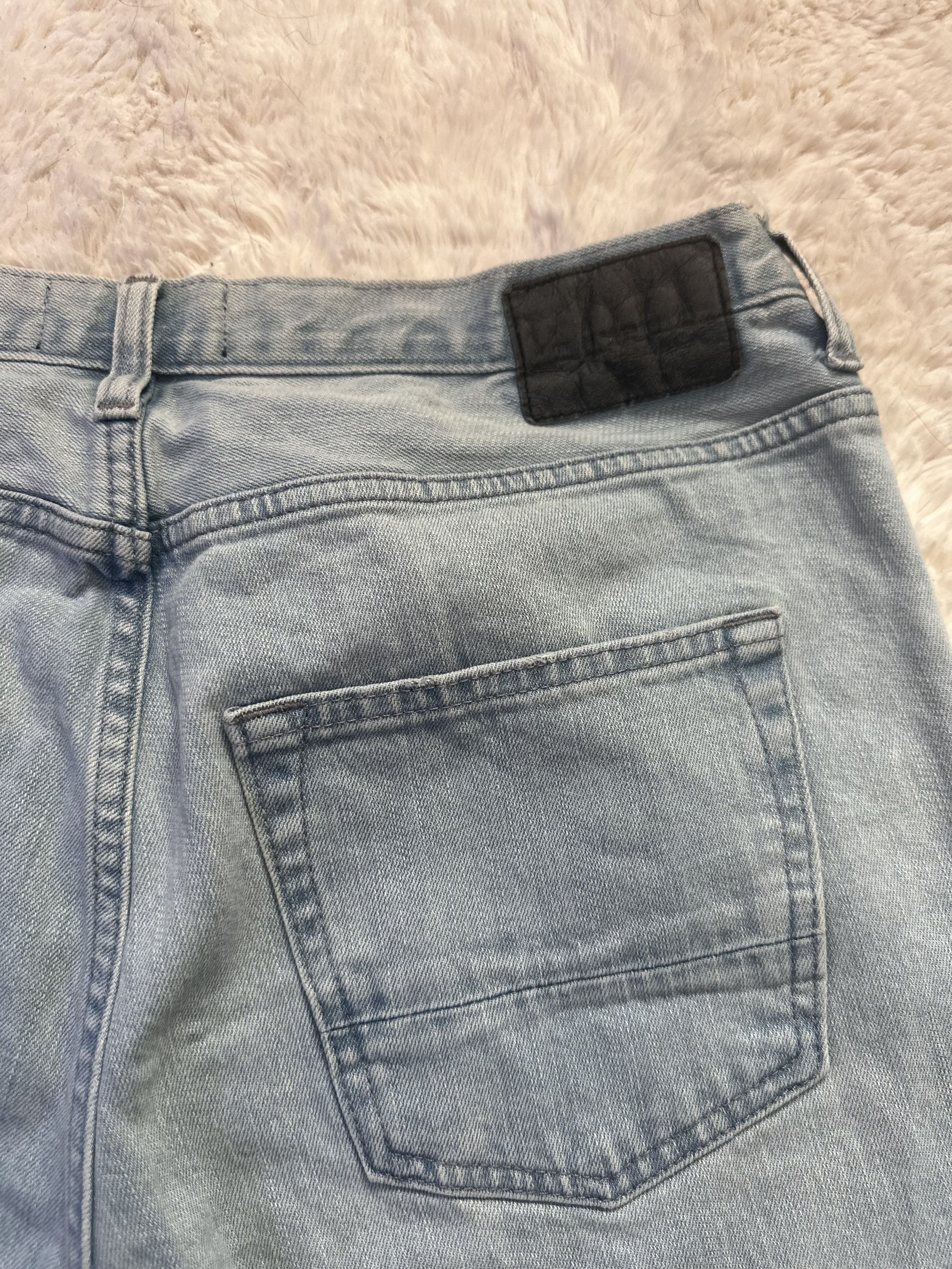 Pacsun PacSun light wash slim tapered jeans Size US 32 / EU 48 - 4 Thumbnail