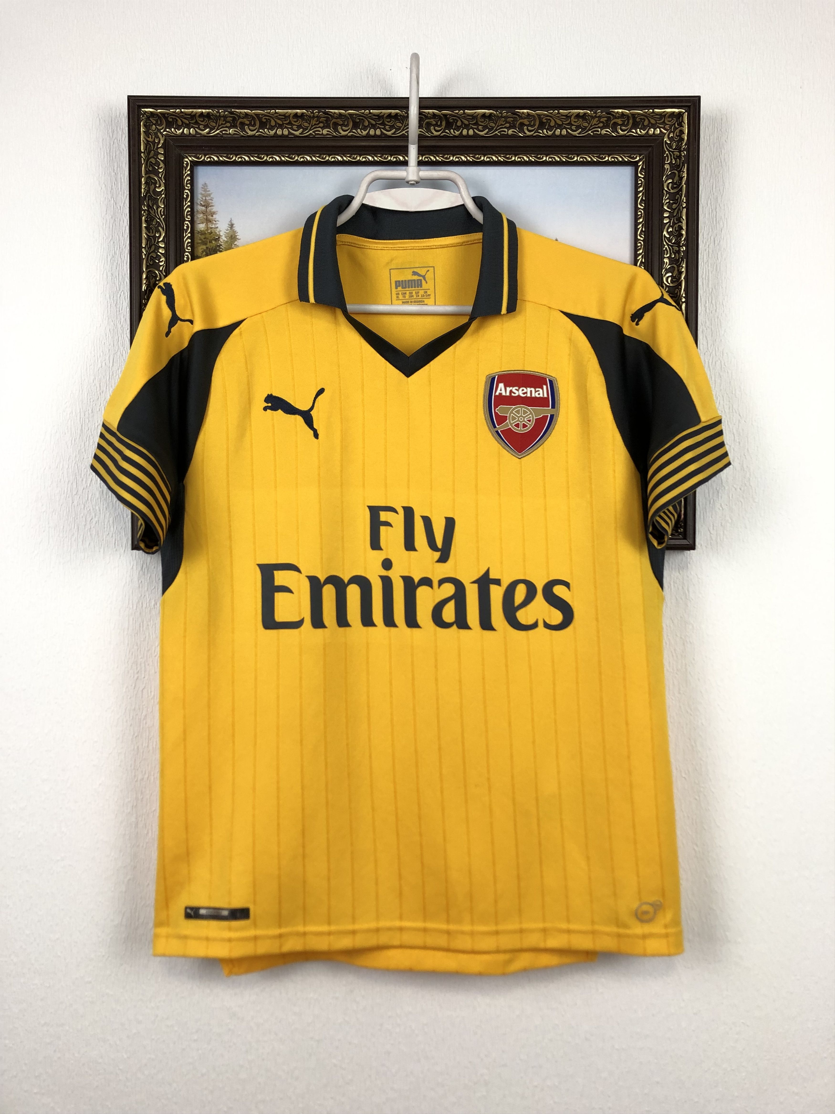 Other Arsenal football shirt 2016 Soccer Puma Size Boys Tee Size US XXS / EU 40 - 1 Thumbnail
