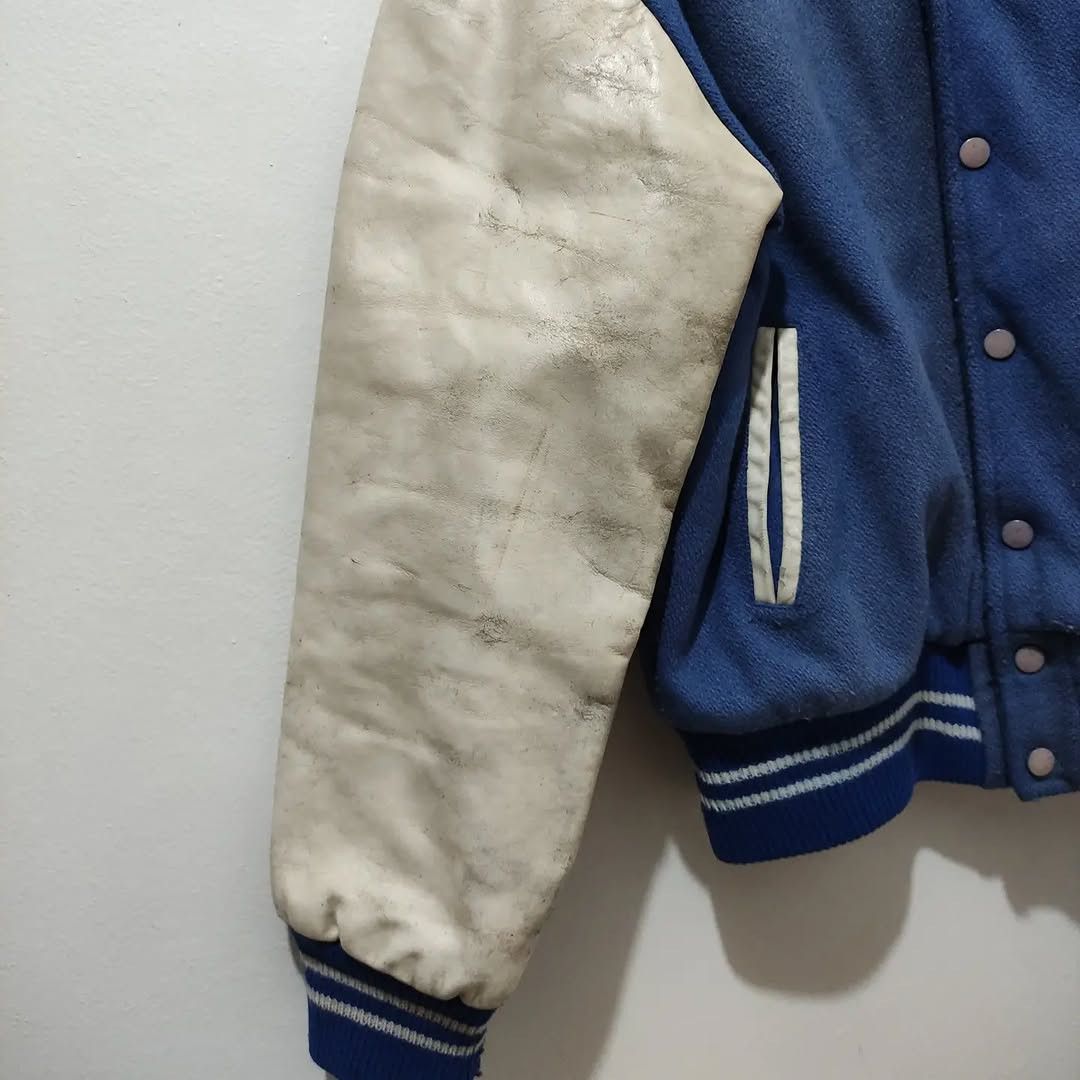 Hard Rock Cafe Vintage hard rock cafe SD 1990s embroidered letterman jacket Size US L / EU 52-54 / 3 - 9 Thumbnail