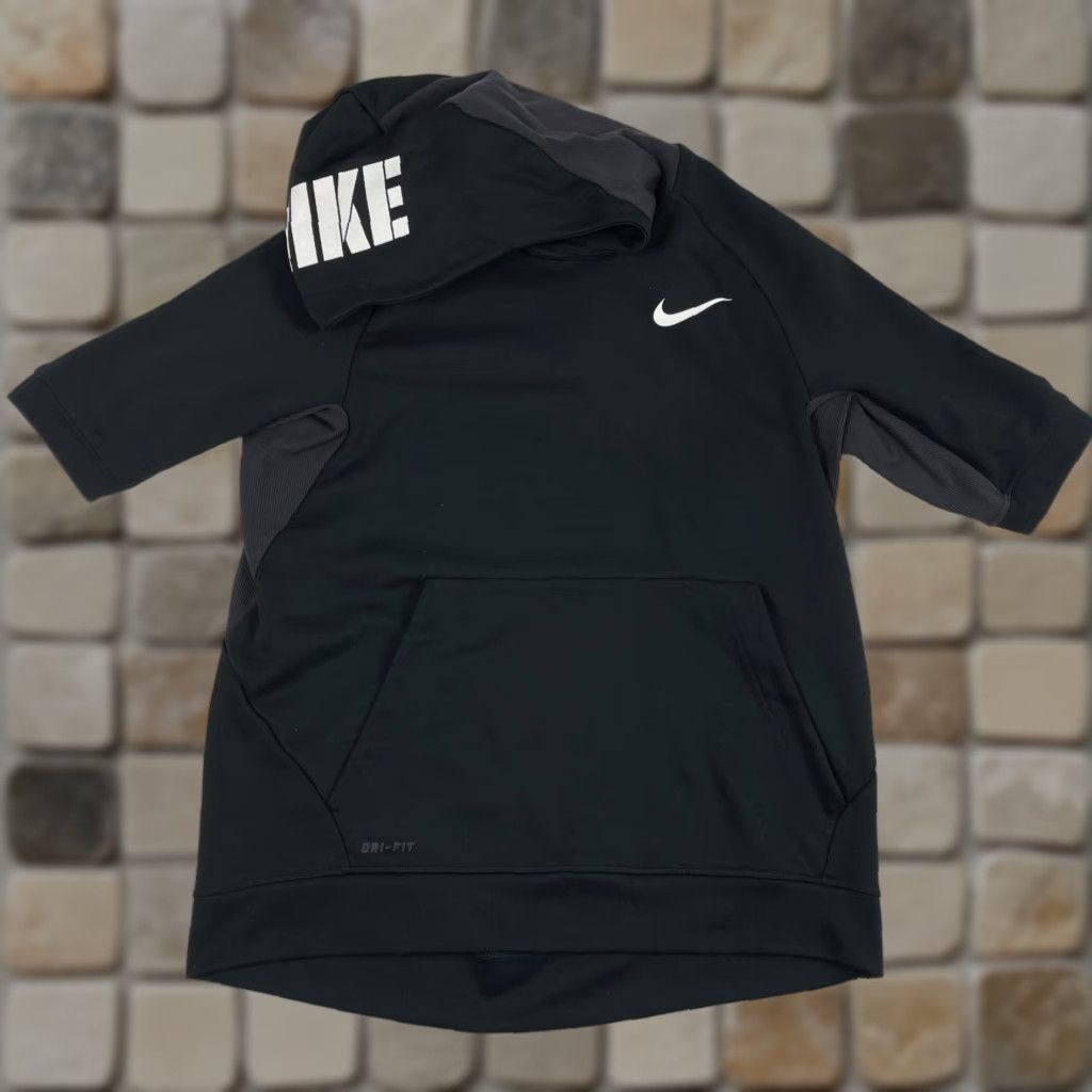 Nike VINTAGE Nike Hoodie Mens M Black Dri Fit Short Sleeve Workout Gym Training Lined Size US M / EU 48-50 / 2 - 1 Thumbnail