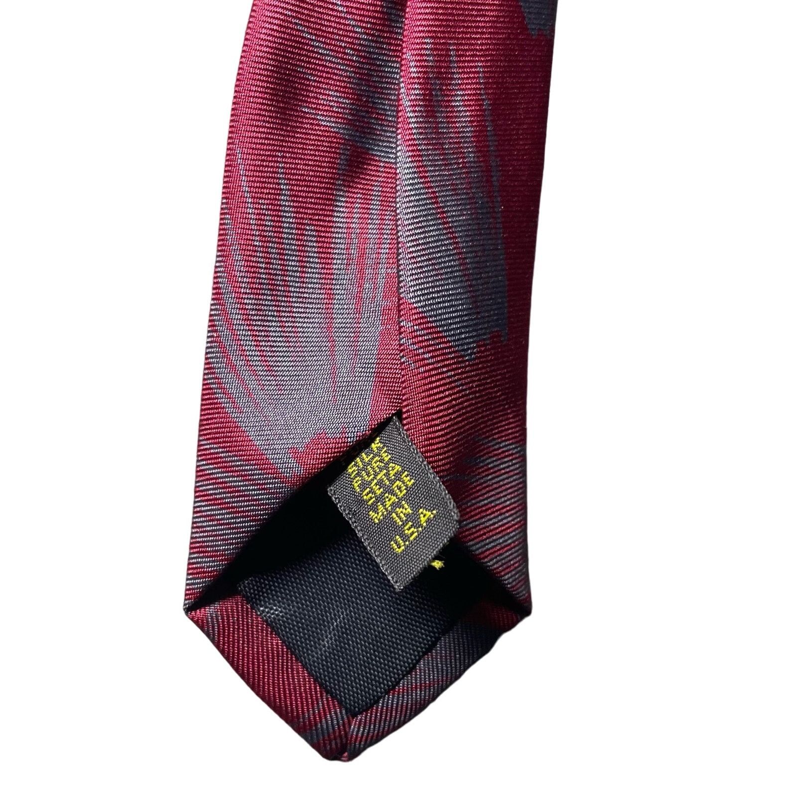 Fendi × Vintage Fendi Roma 100% Silk Tie Red Gray Abstract Pattern Print Size ONE SIZE - 5 Thumbnail