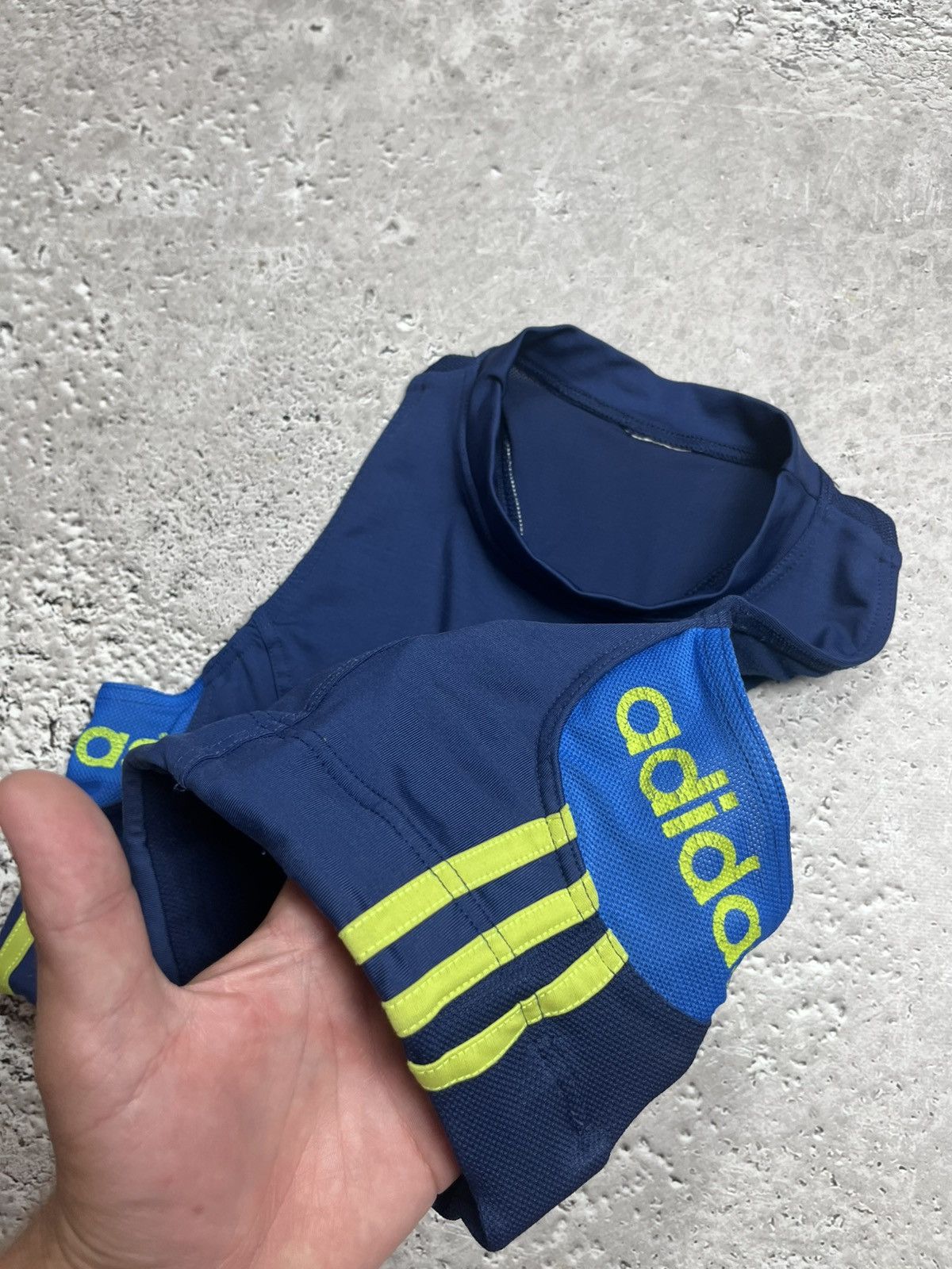 Adidas Vintage Adidas 1.TTC Innsbruck Sports Bra Top XS Women Size XS / US 0-2 / IT 36-38 - 6 Thumbnail