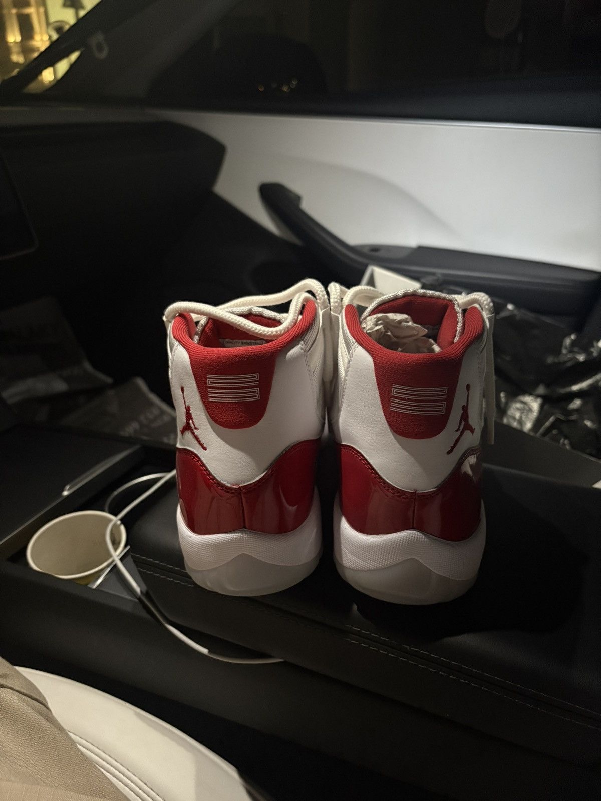 Jordan Brand Air jordan 11 Cherry Size US 8.5 / EU 41-42 - 2 Thumbnail