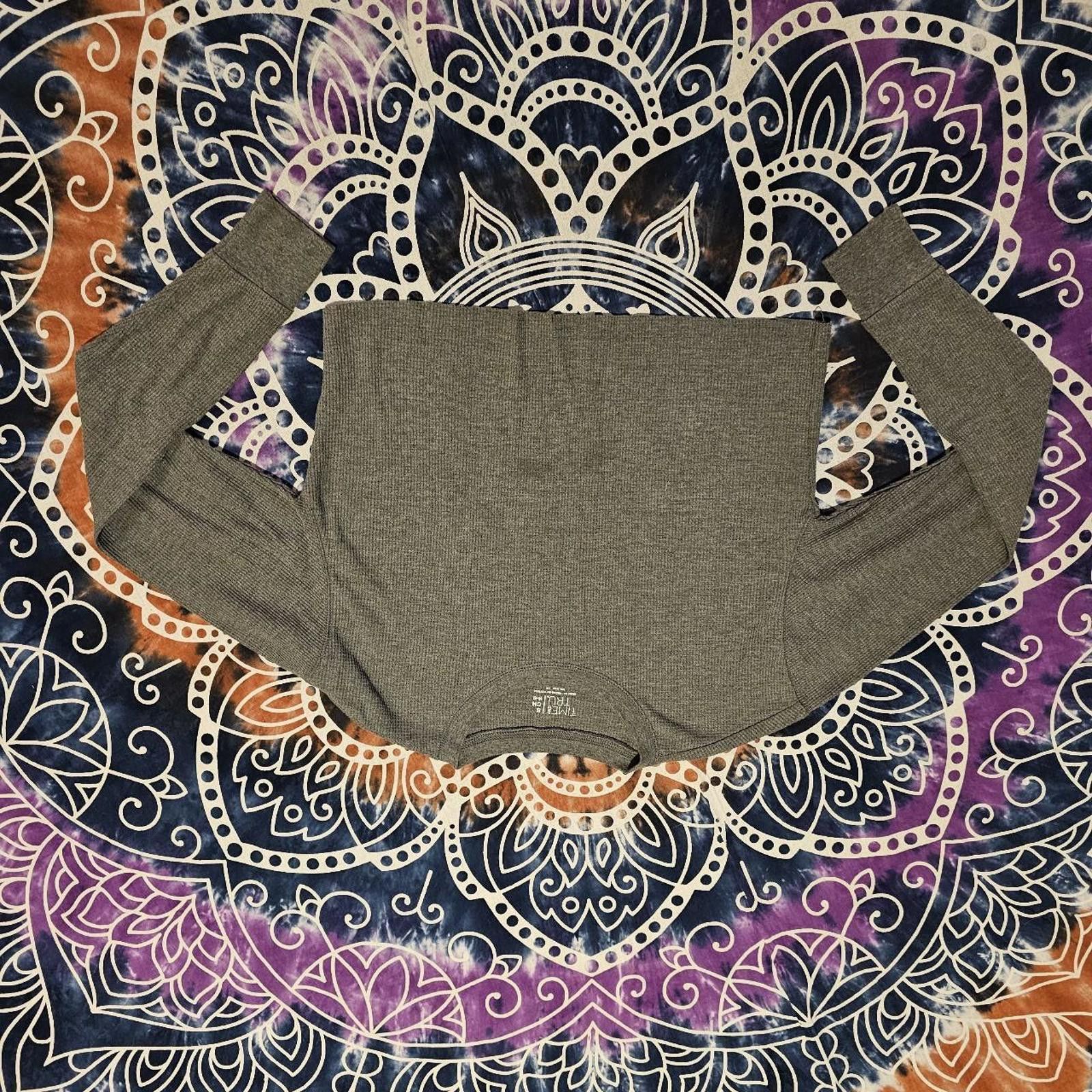 Designer Time and Tru Women's Grey Cropped Shirt Size S / US 4 / IT 40 - 2 Thumbnail