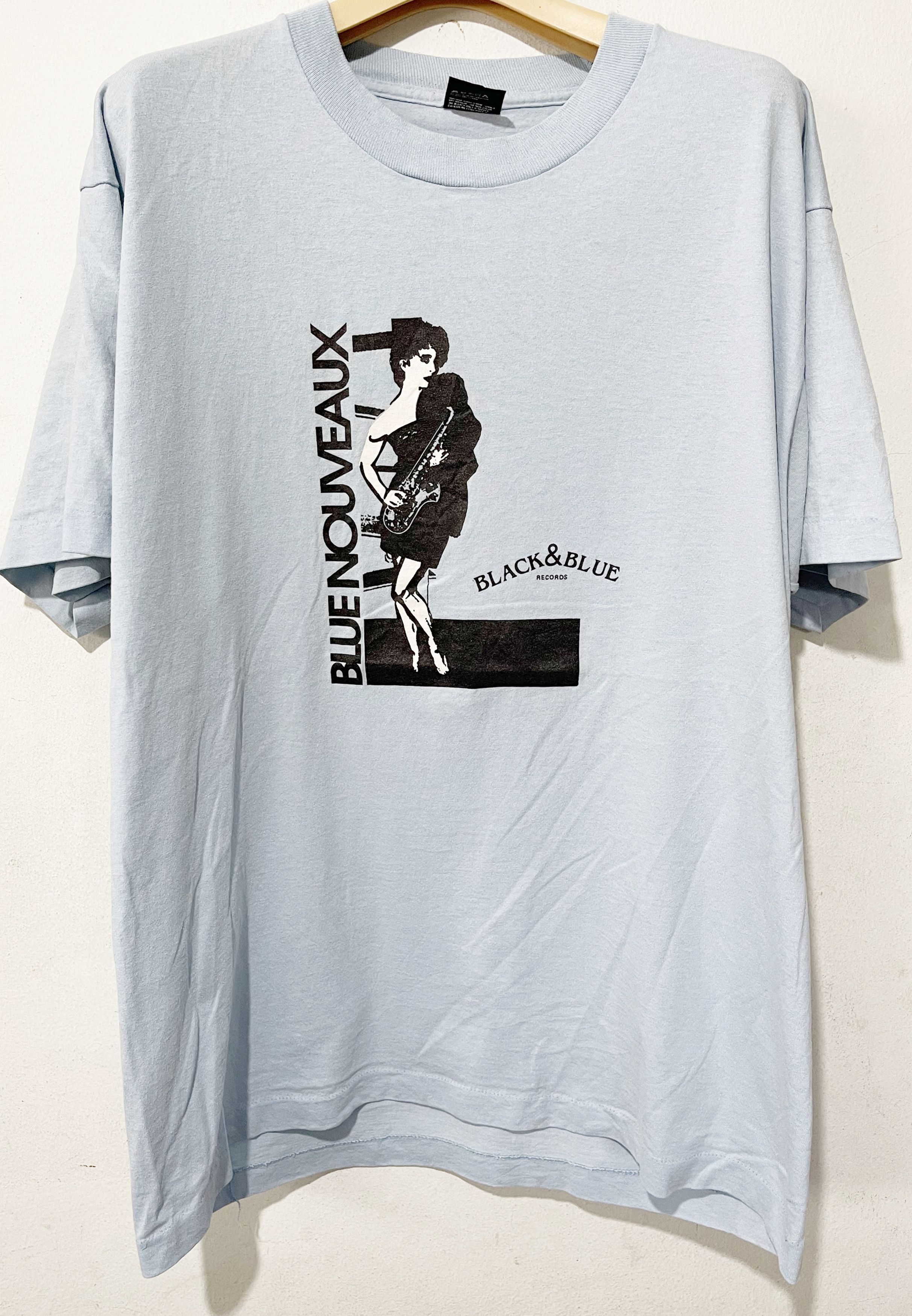 Band Tees × Vintage Vintage 80s Blue Nouveaux Shirt Size US XL / EU 56 / 4 - 1 Thumbnail